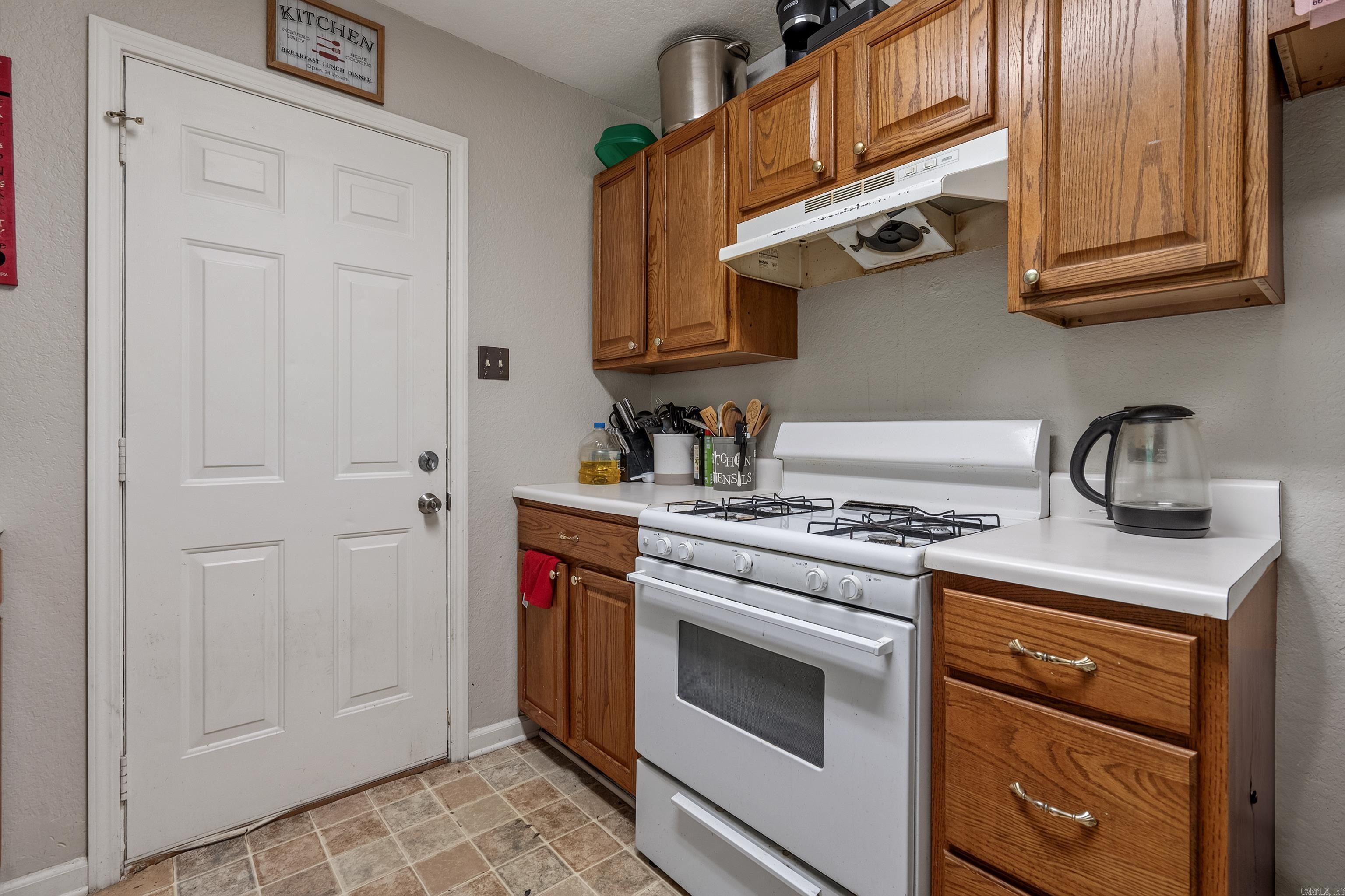 218 Illinois  Hot Springs, AR