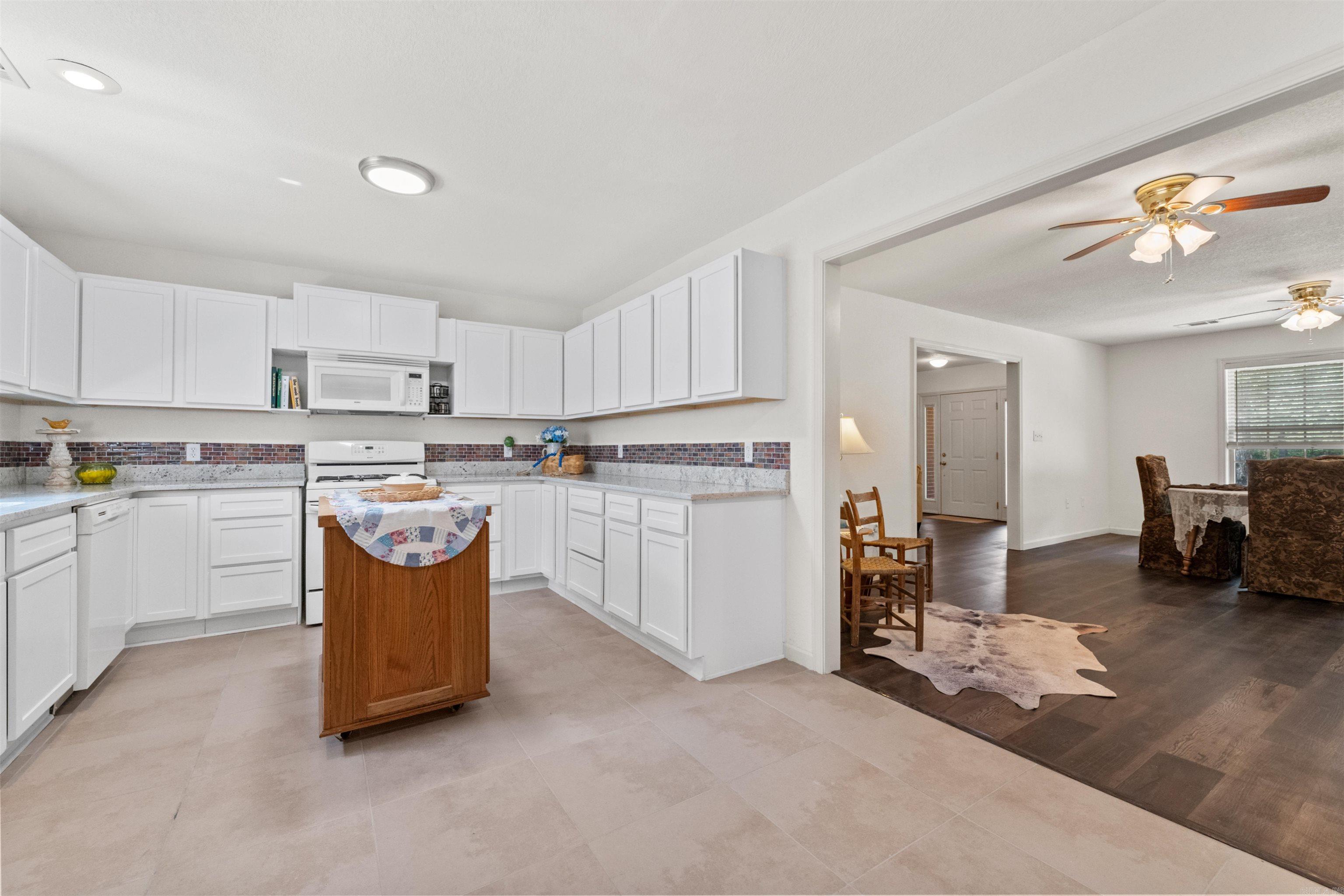 8416 Yellow Oak  Jacksonville, AR