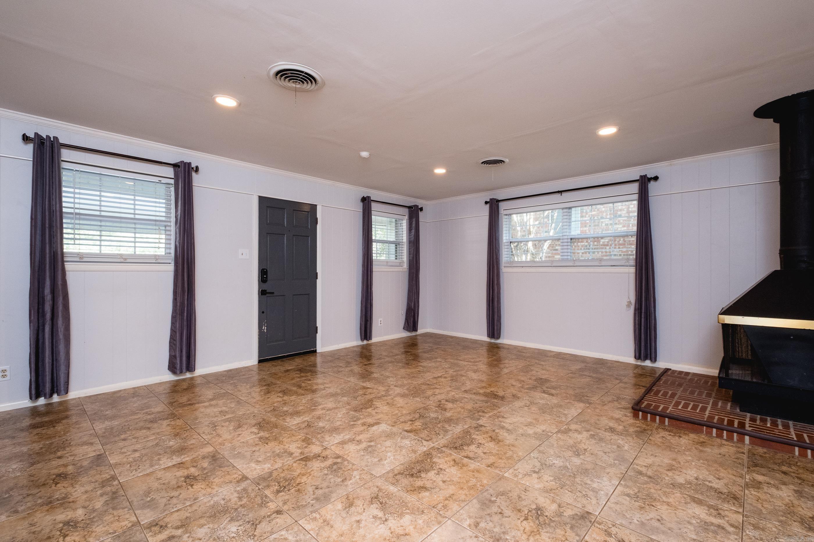615 N Hughes Street  Little Rock, AR