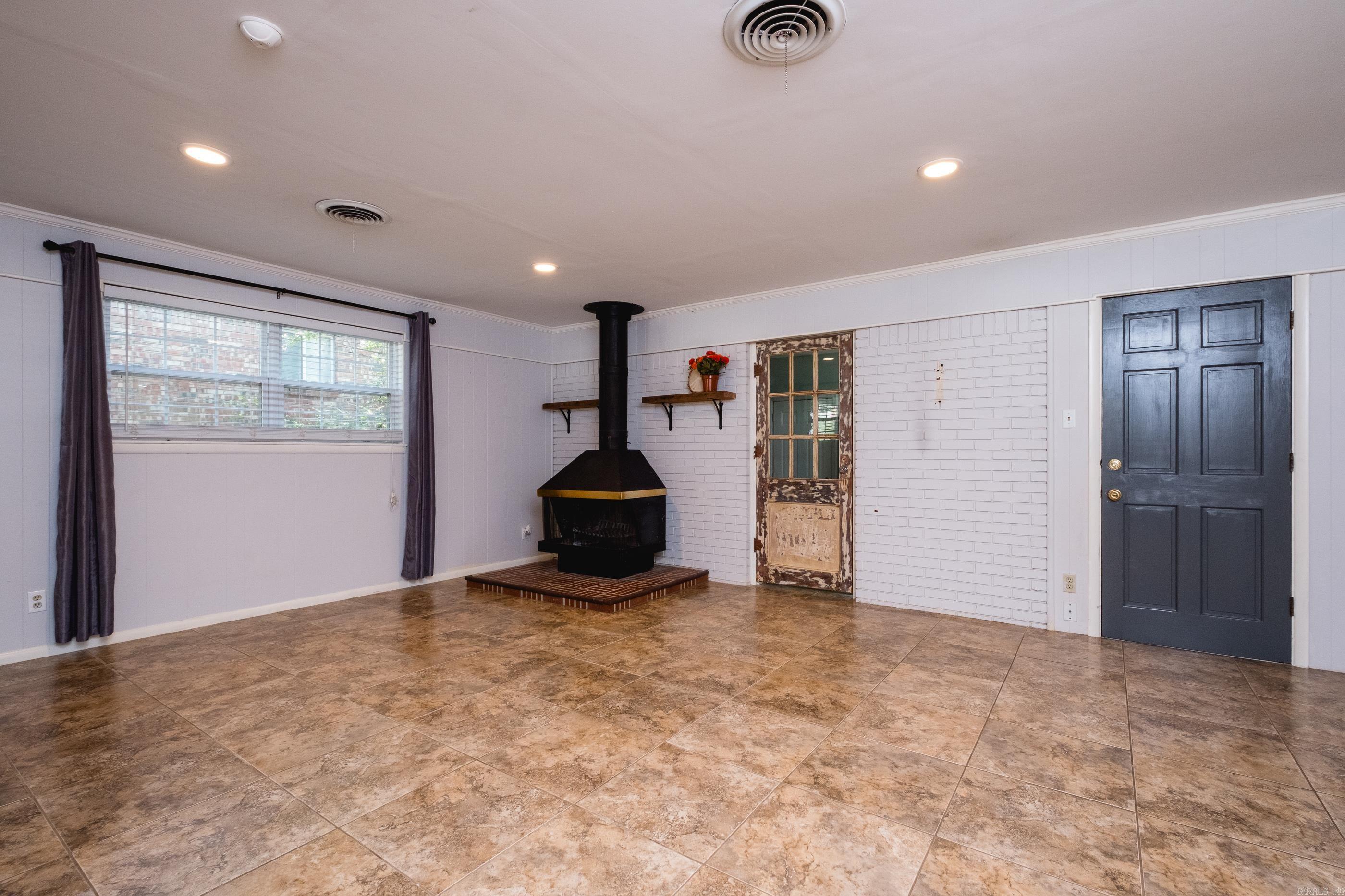 615 N Hughes Street  Little Rock, AR