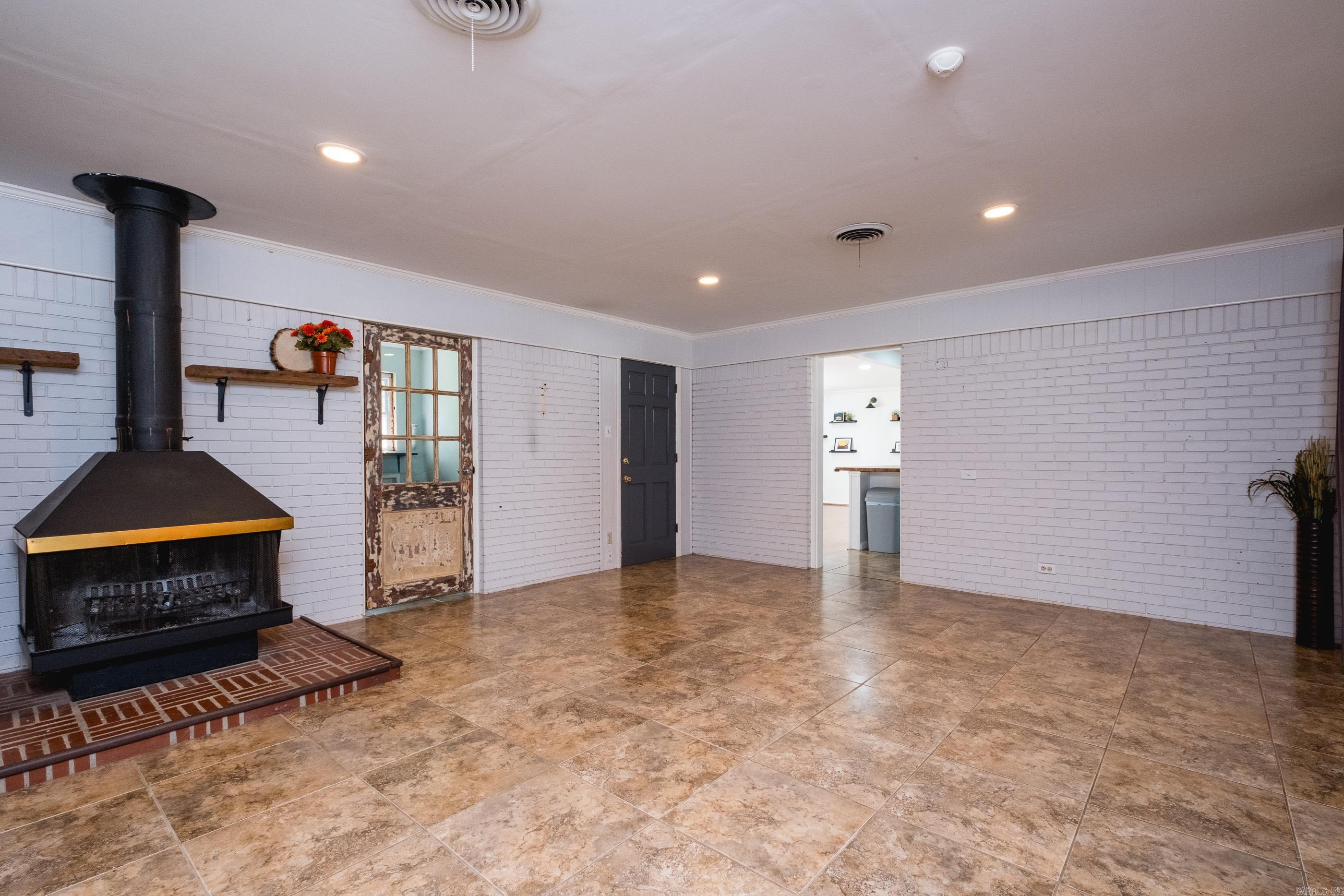 615 N Hughes Street  Little Rock, AR