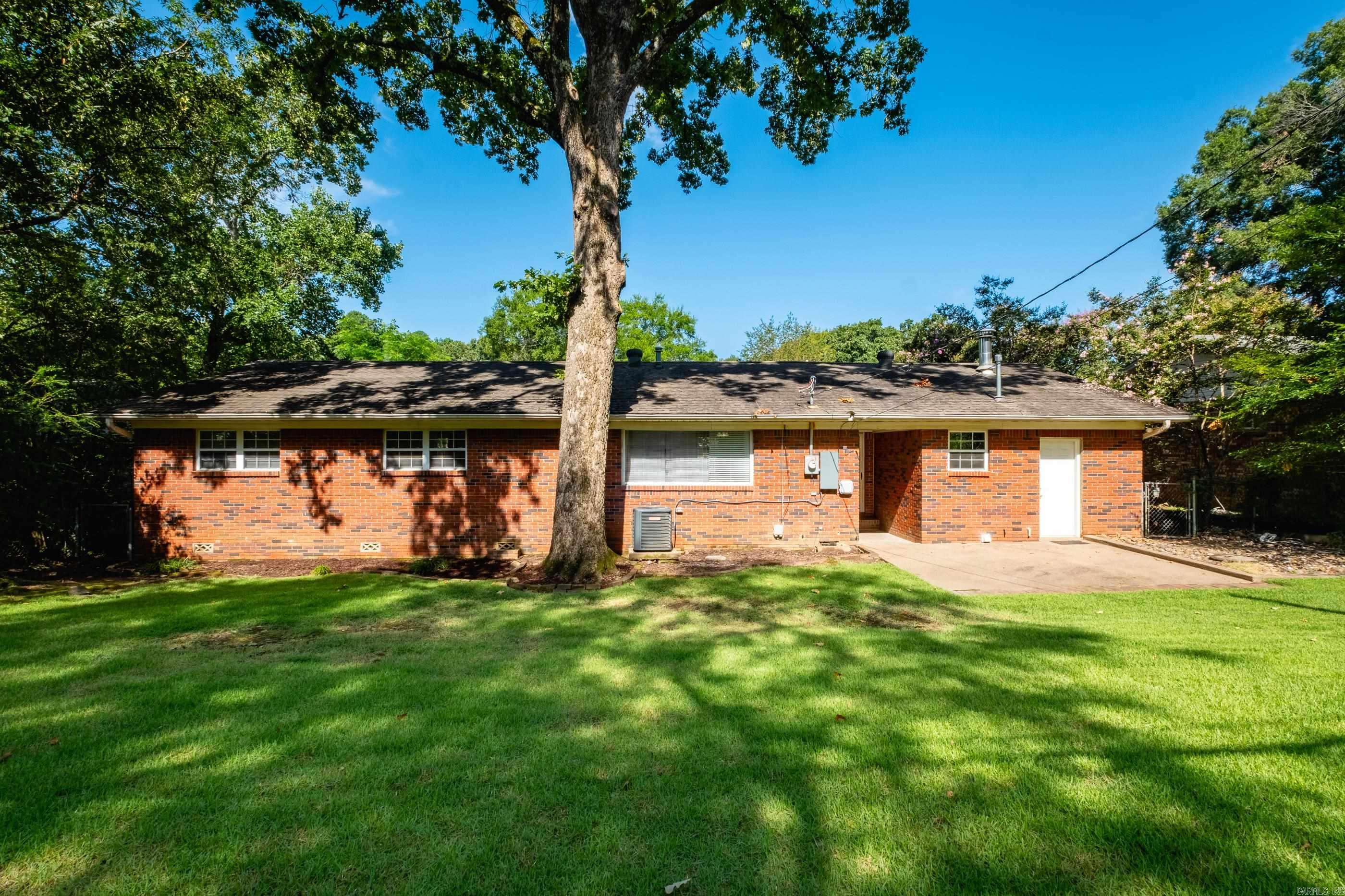 615 N Hughes Street  Little Rock, AR