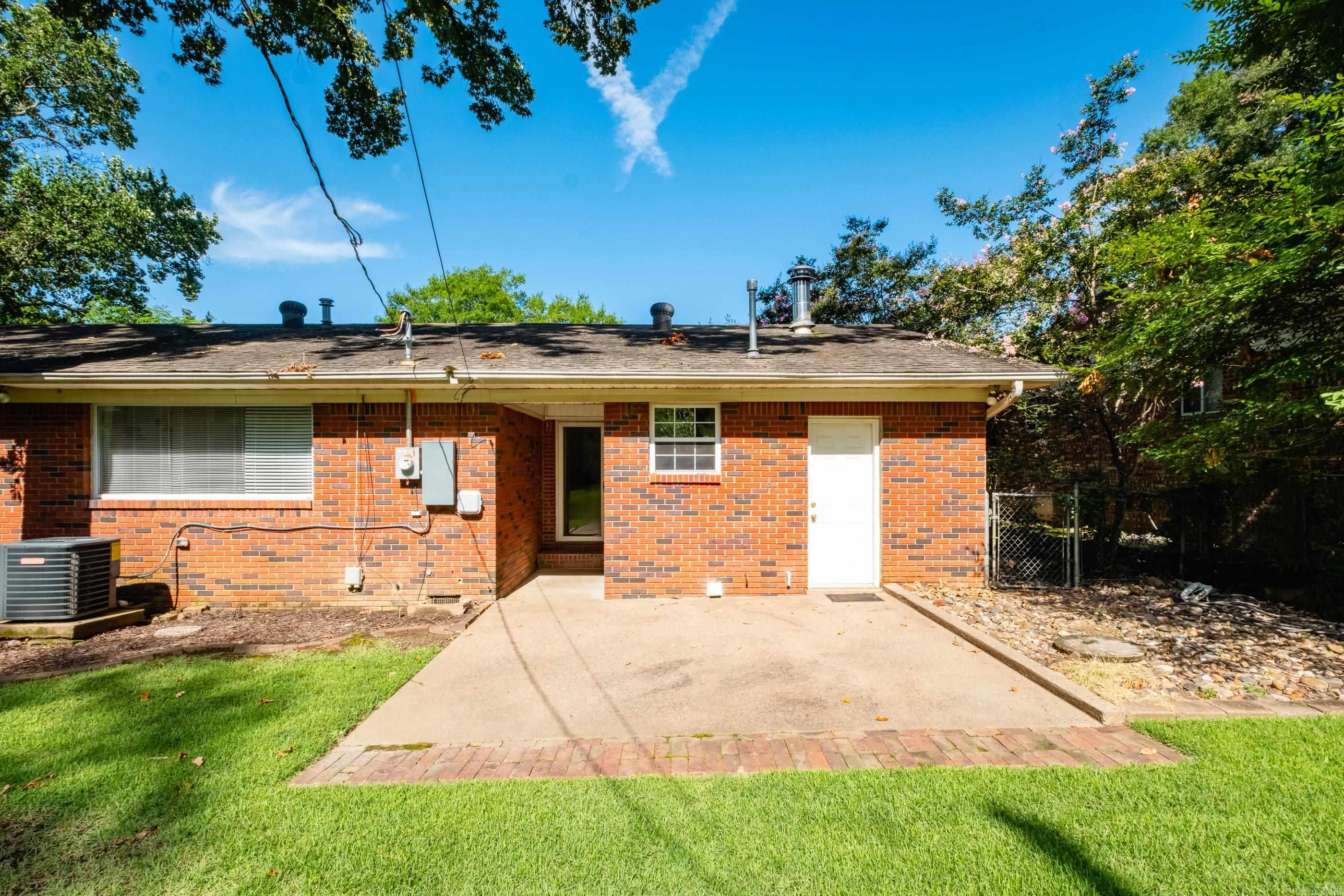 615 N Hughes Street  Little Rock, AR