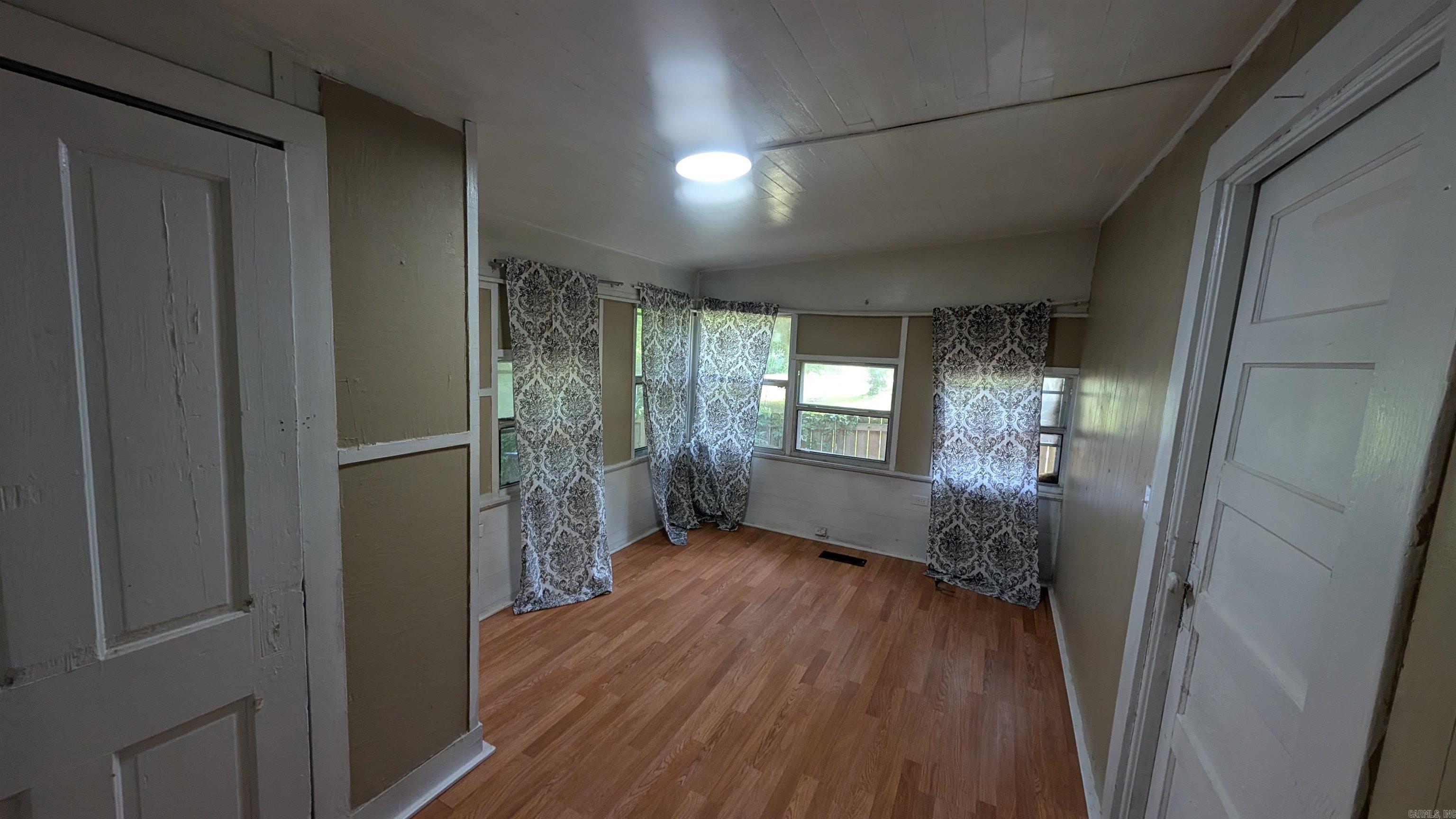 2115 Wright  Benton, AR
