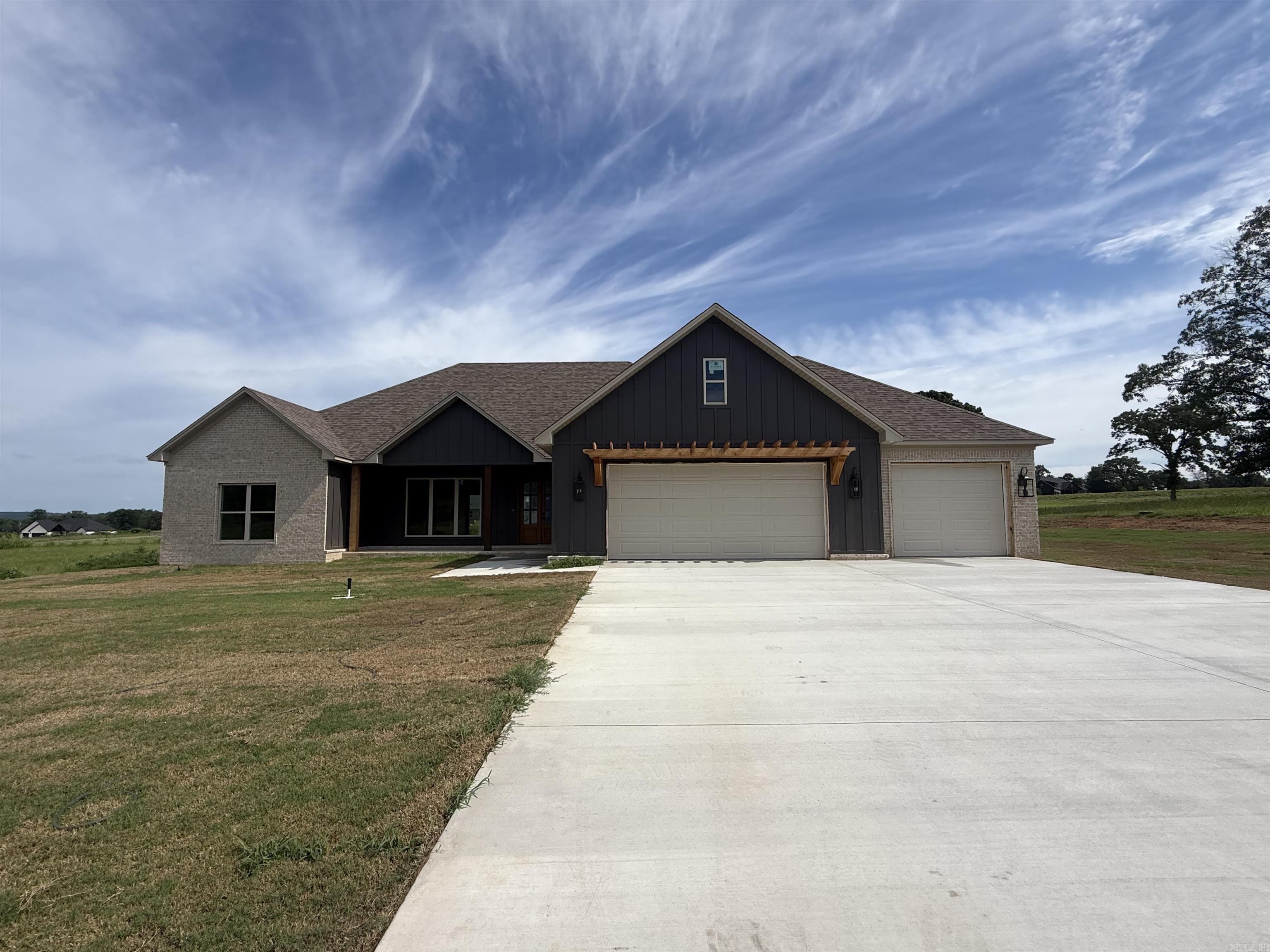 134 Republican Loop  Greenbrier, AR