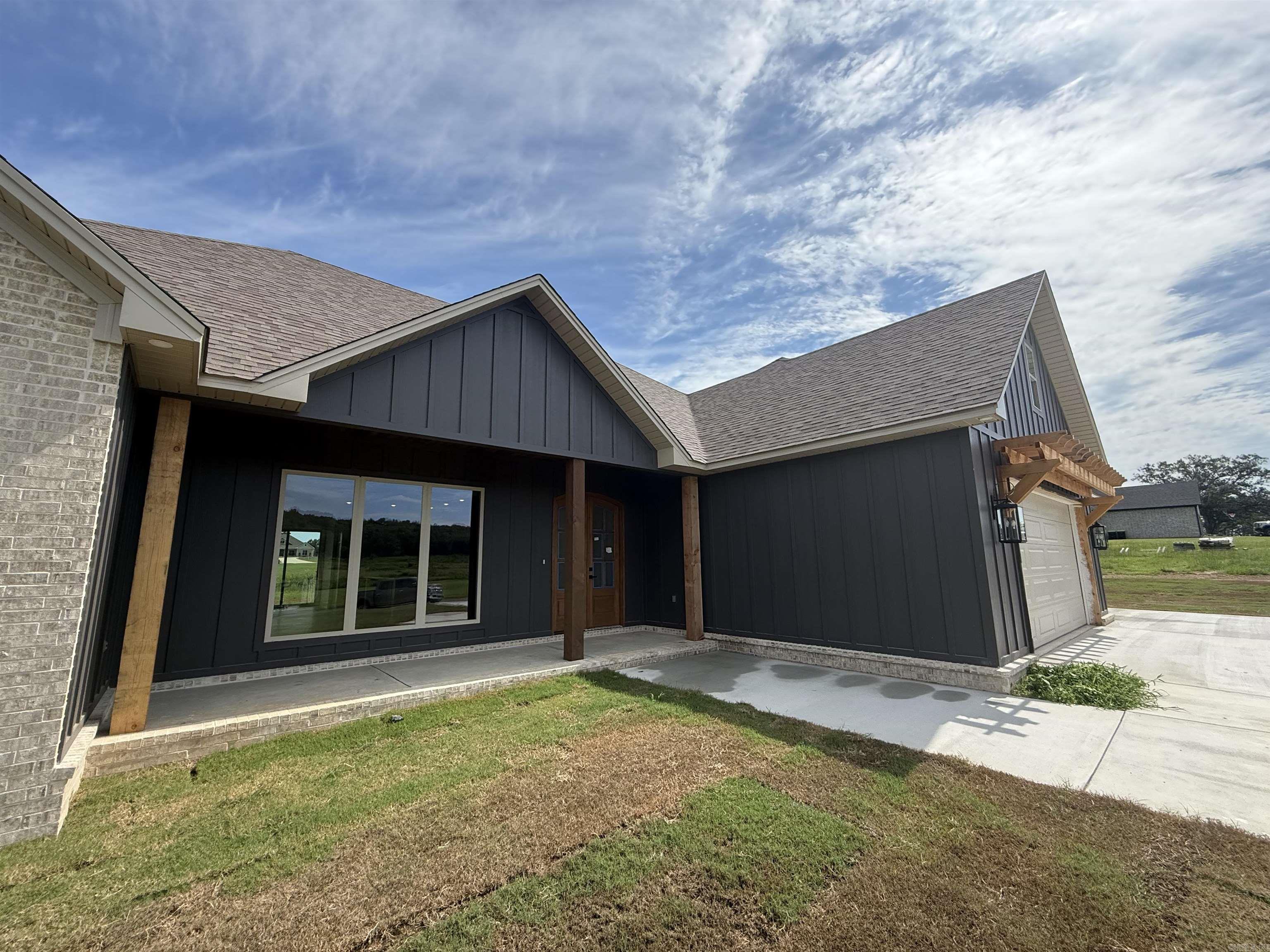 134 Republican Loop  Greenbrier, AR