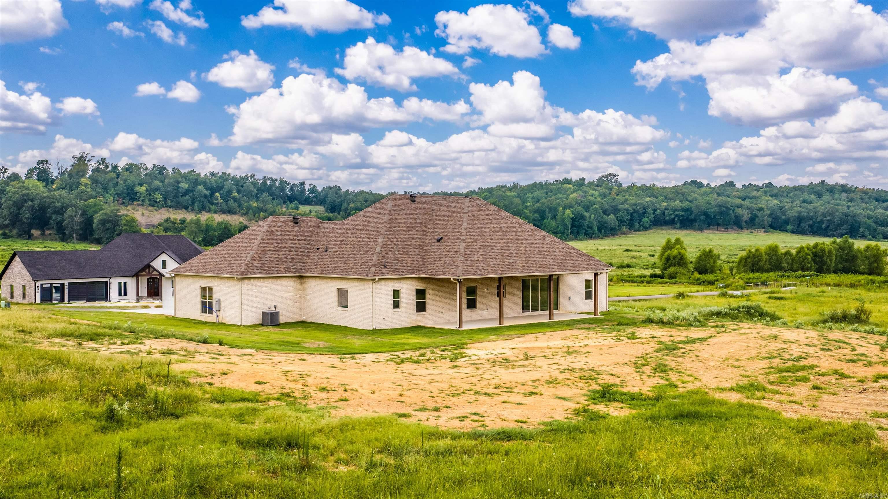 134 Republican Loop  Greenbrier, AR