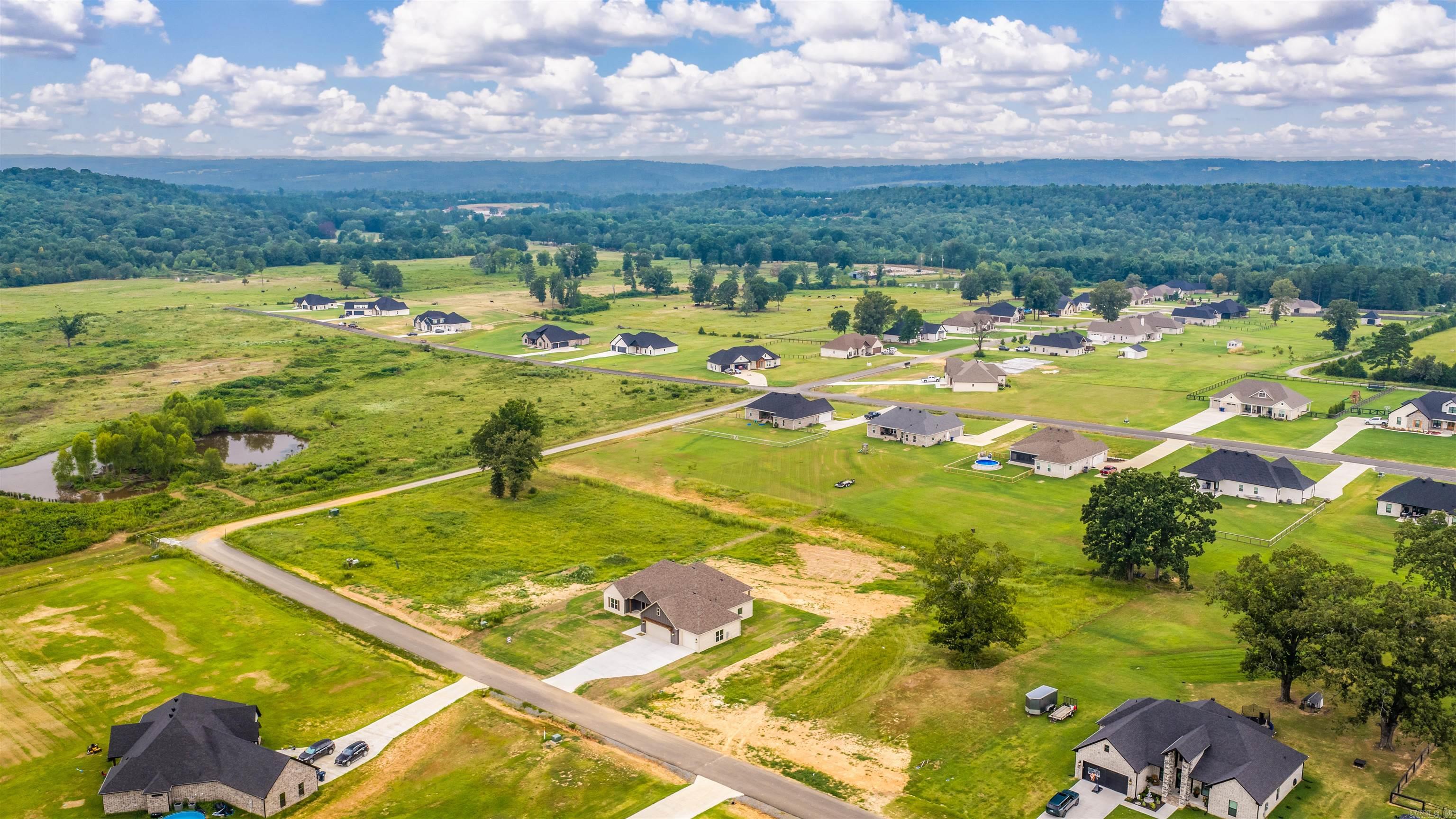 134 Republican Loop  Greenbrier, AR