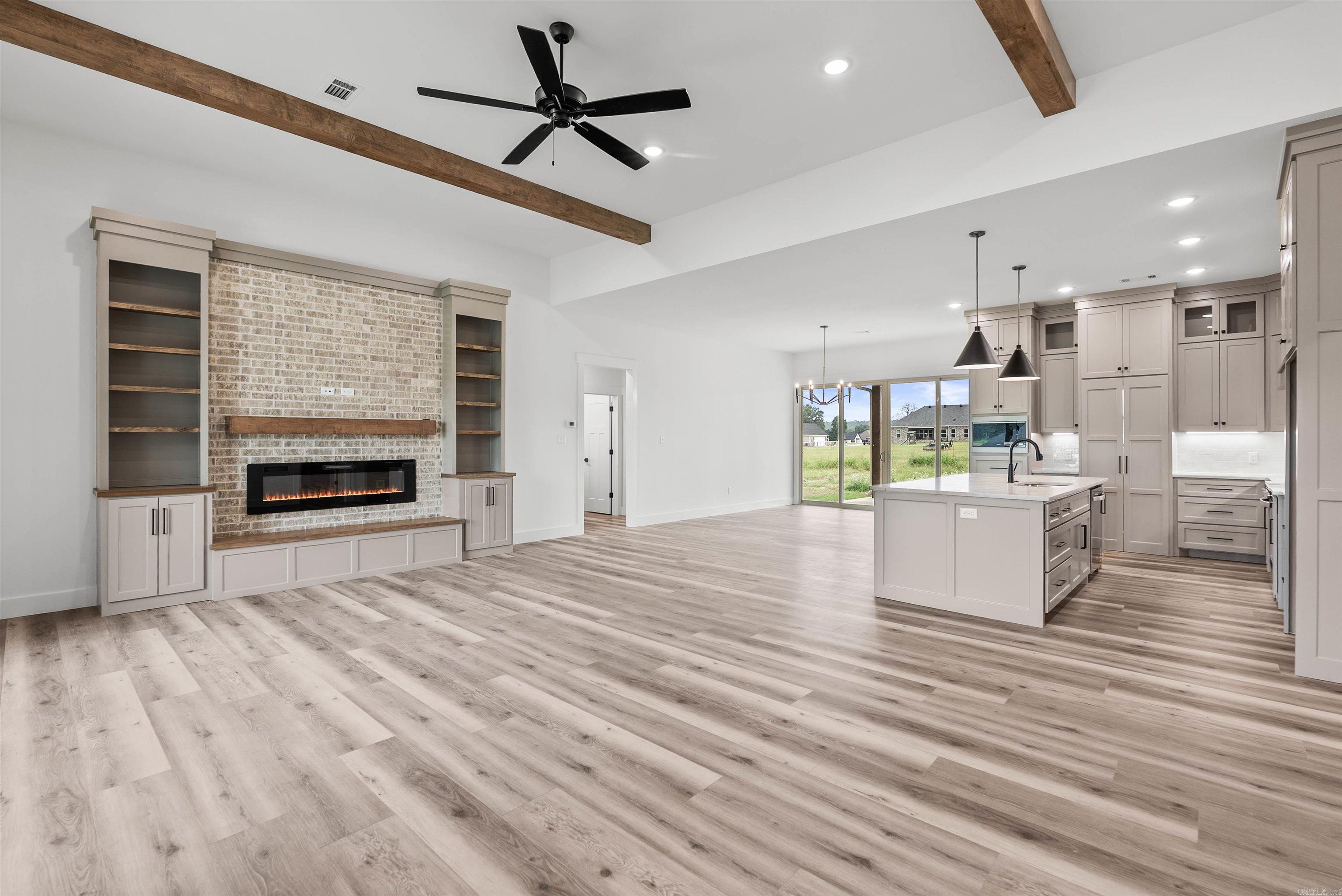 134 Republican Loop  Greenbrier, AR