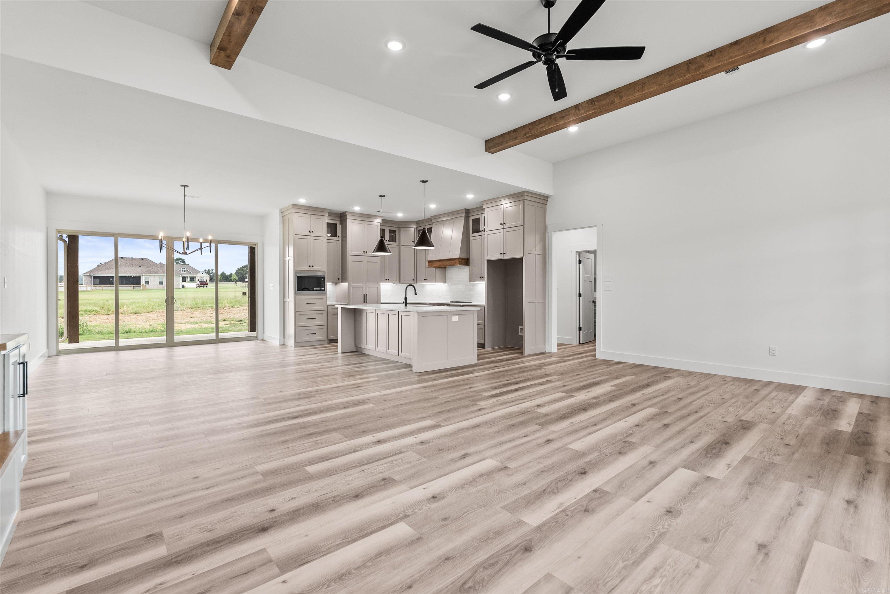 134 Republican Loop  Greenbrier, AR
