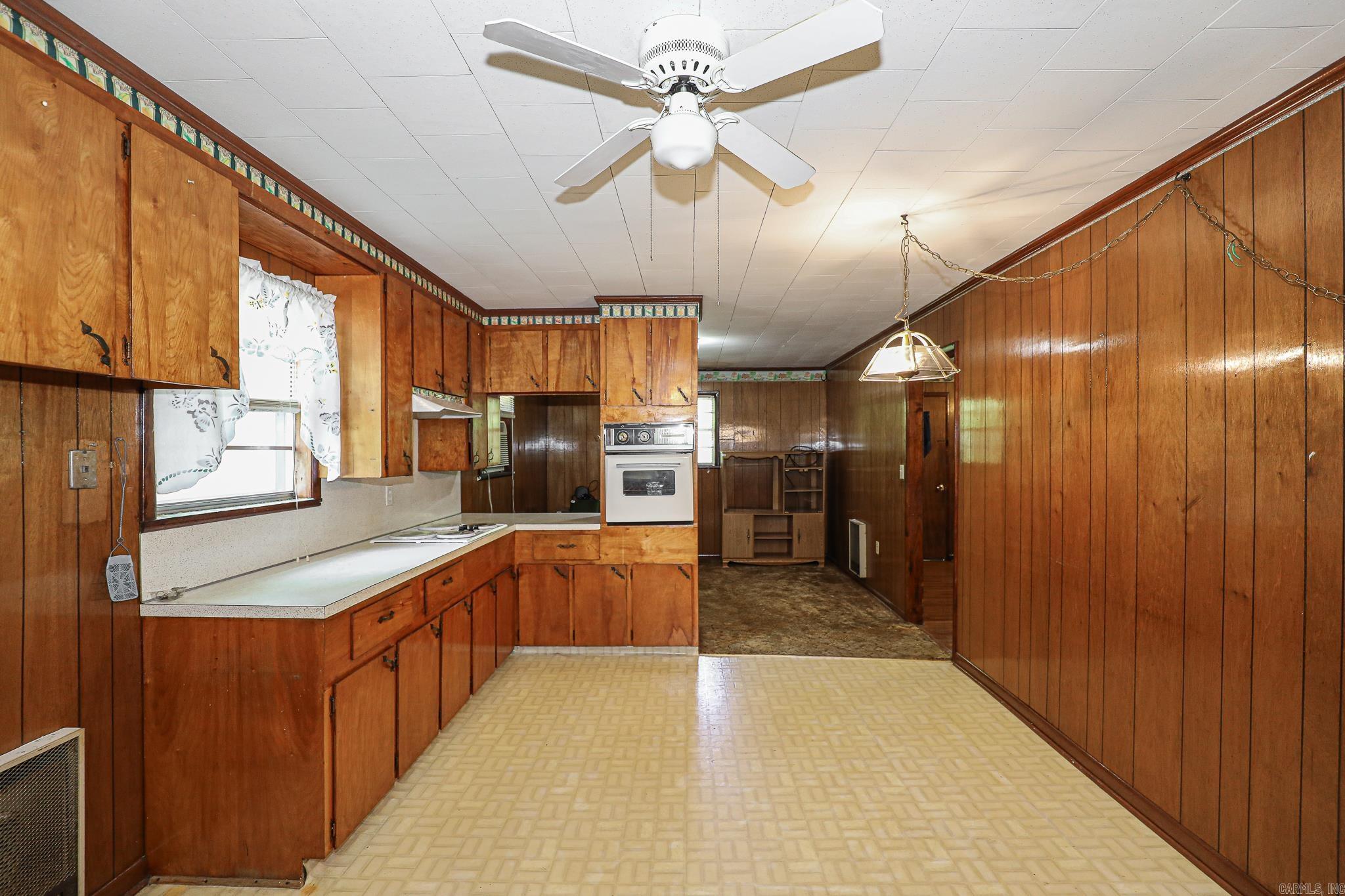 19400 S Alexander RD  Alexander, AR