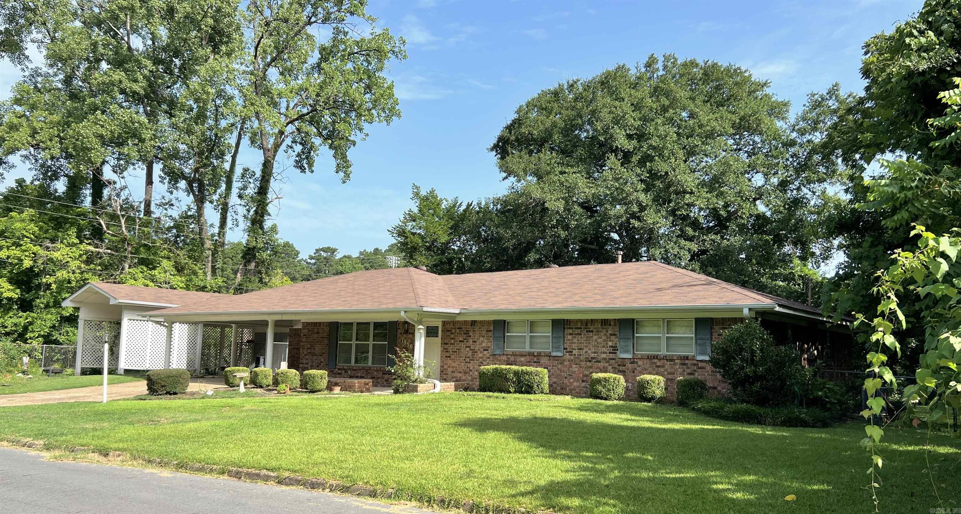 1350 Lee  Arkadelphia, AR
