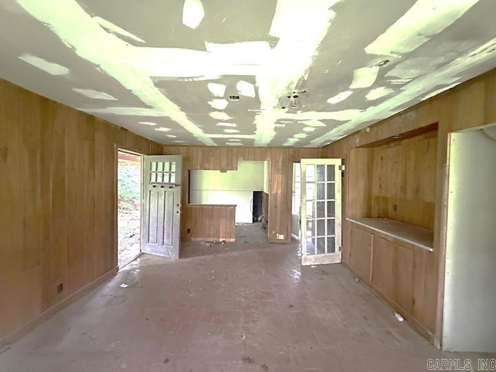 400 E Nichols  England, AR