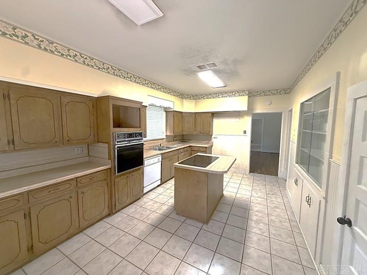 400 E Nichols  England, AR