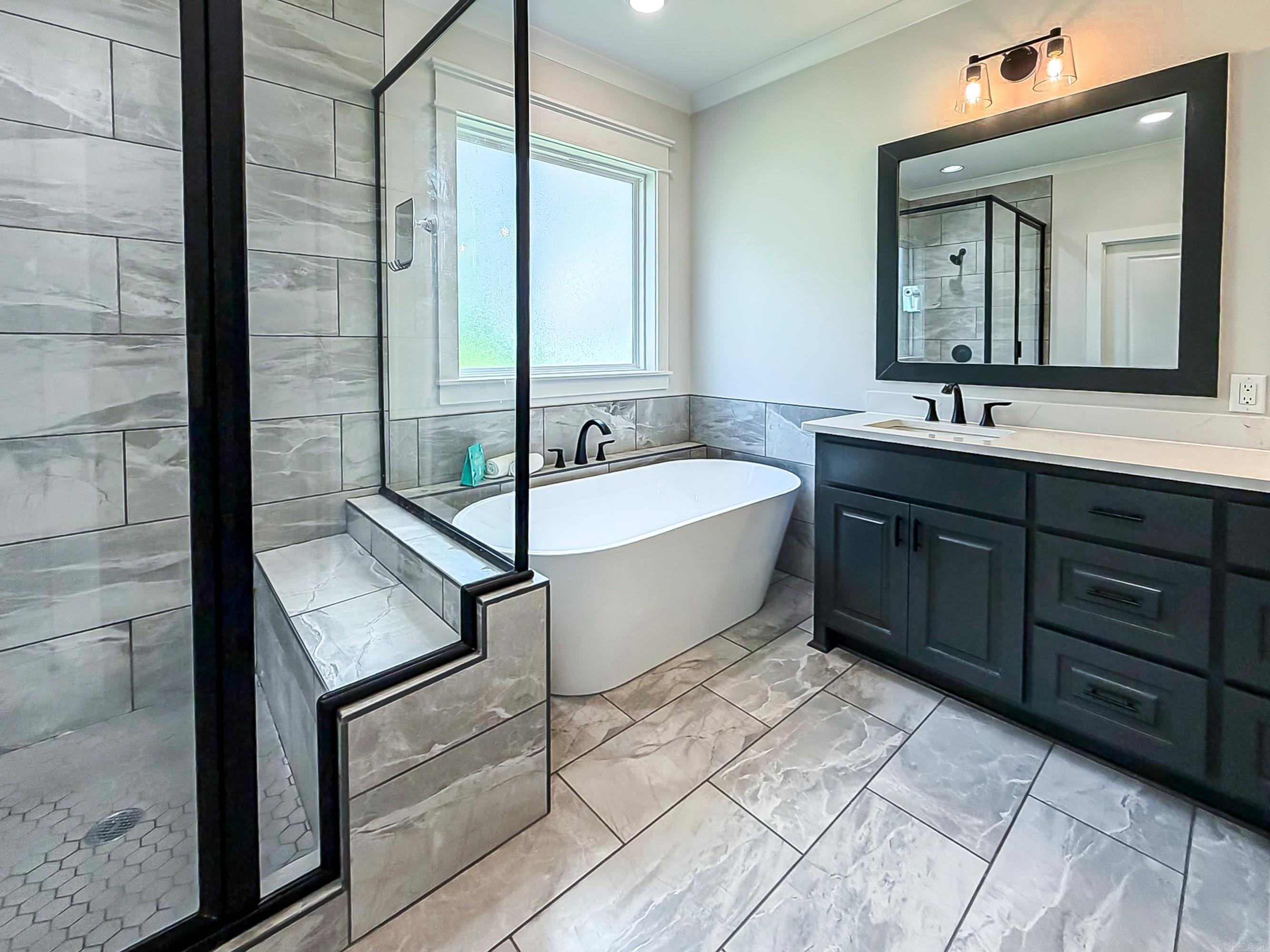 166 Roman Heights  Alexander, AR