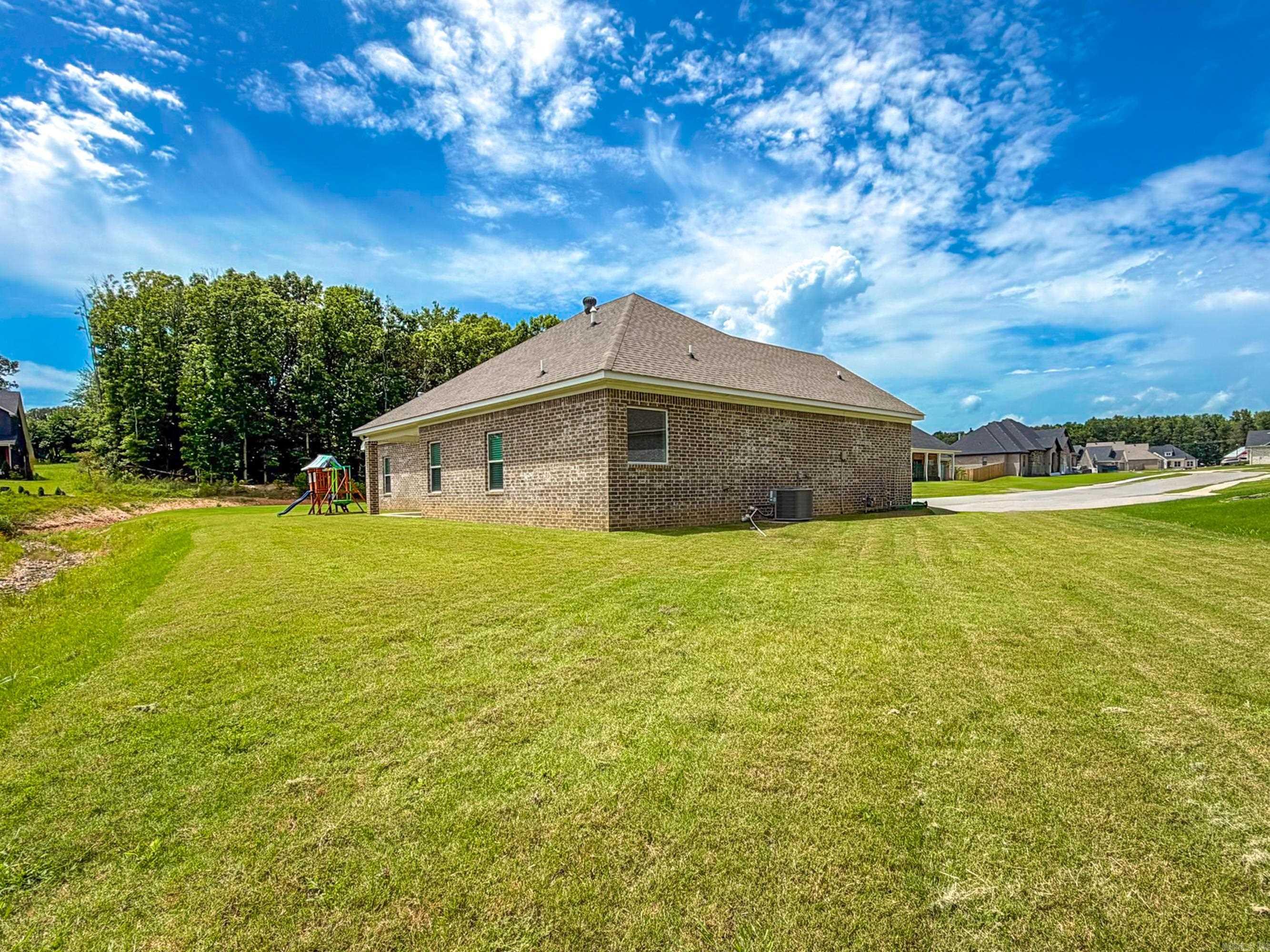 166 Roman Heights  Alexander, AR