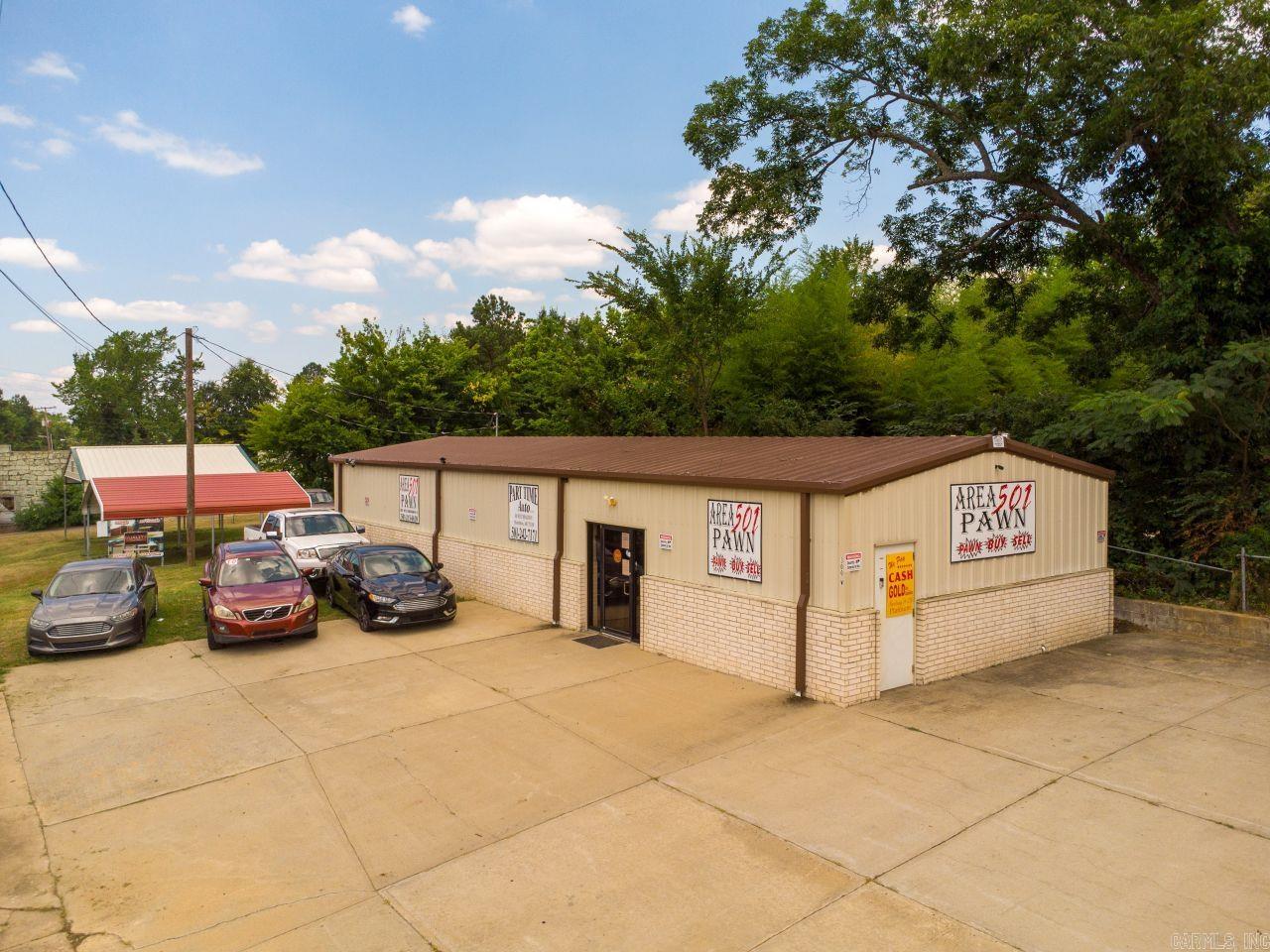 300 W Broadway  Morrilton, AR
