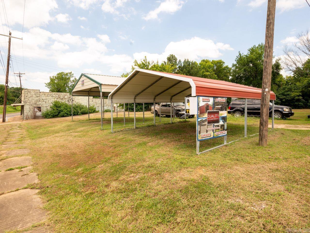 300 W Broadway  Morrilton, AR