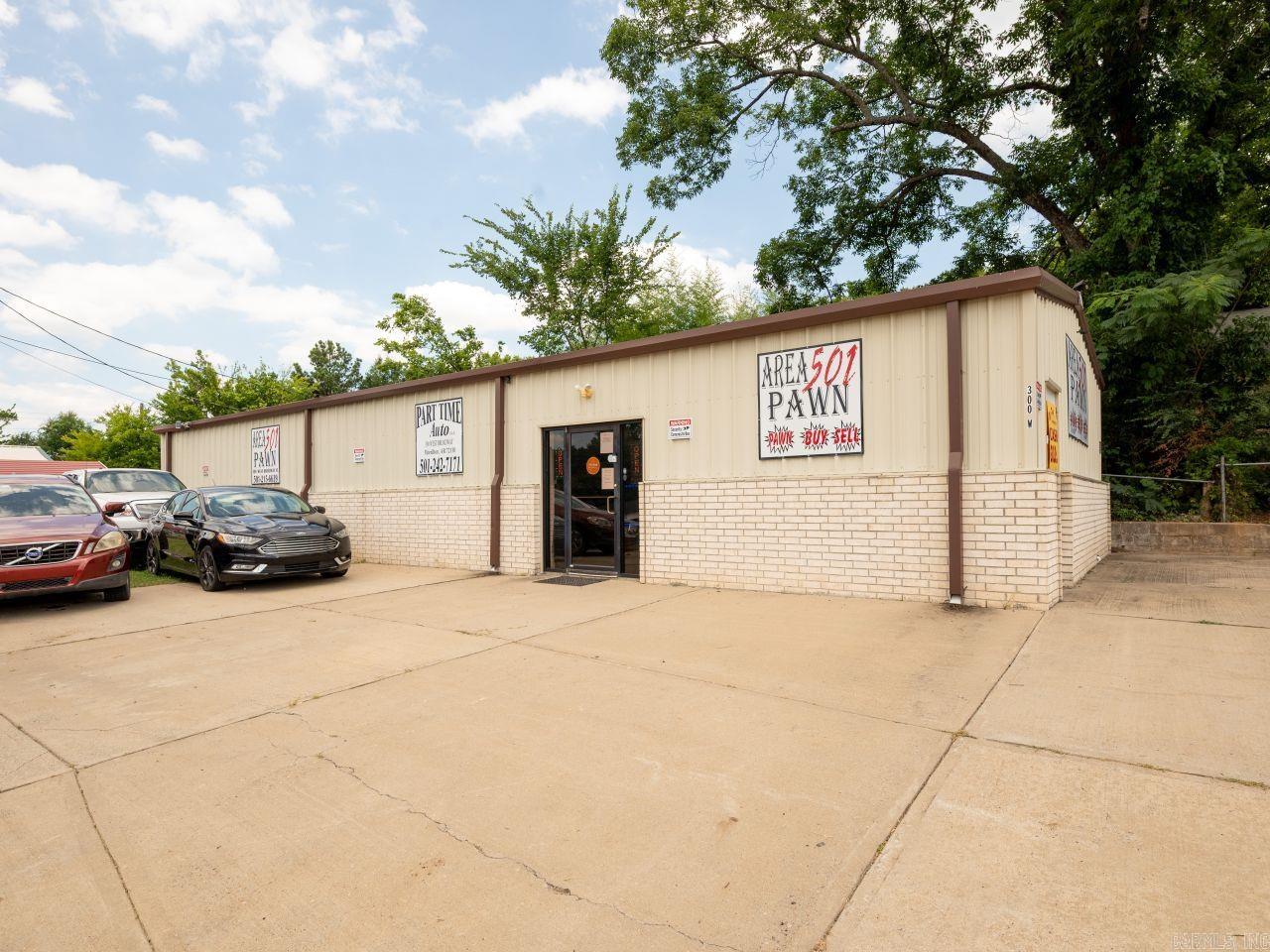 300 W Broadway  Morrilton, AR