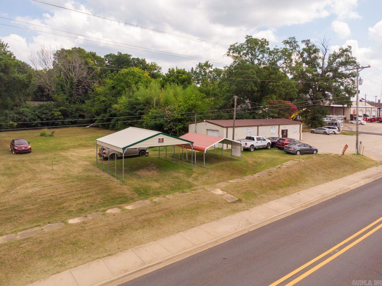 300 W Broadway  Morrilton, AR