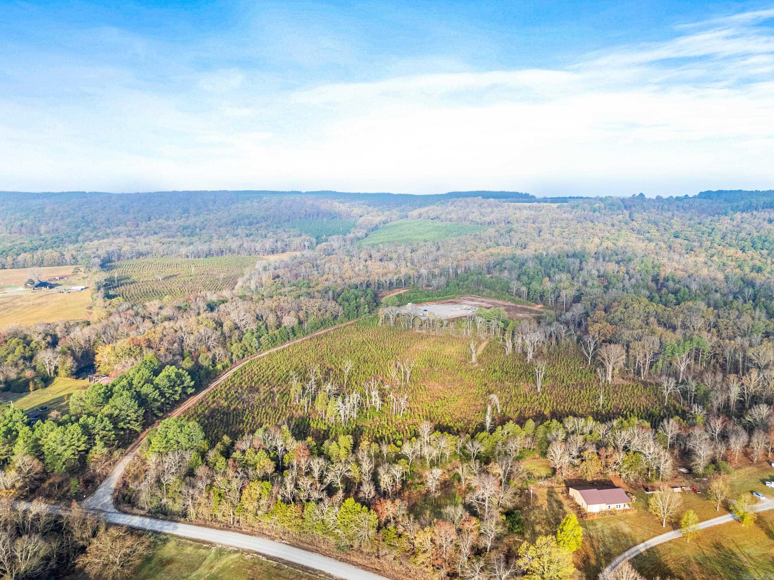 352 Sunset  Center Ridge, AR