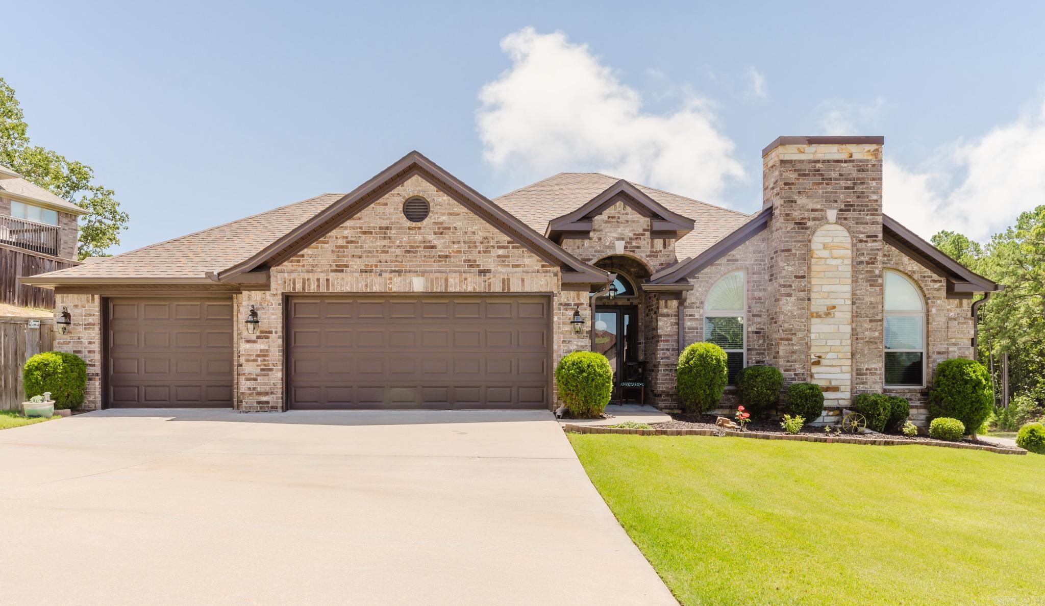 102 Majestic  Maumelle, AR