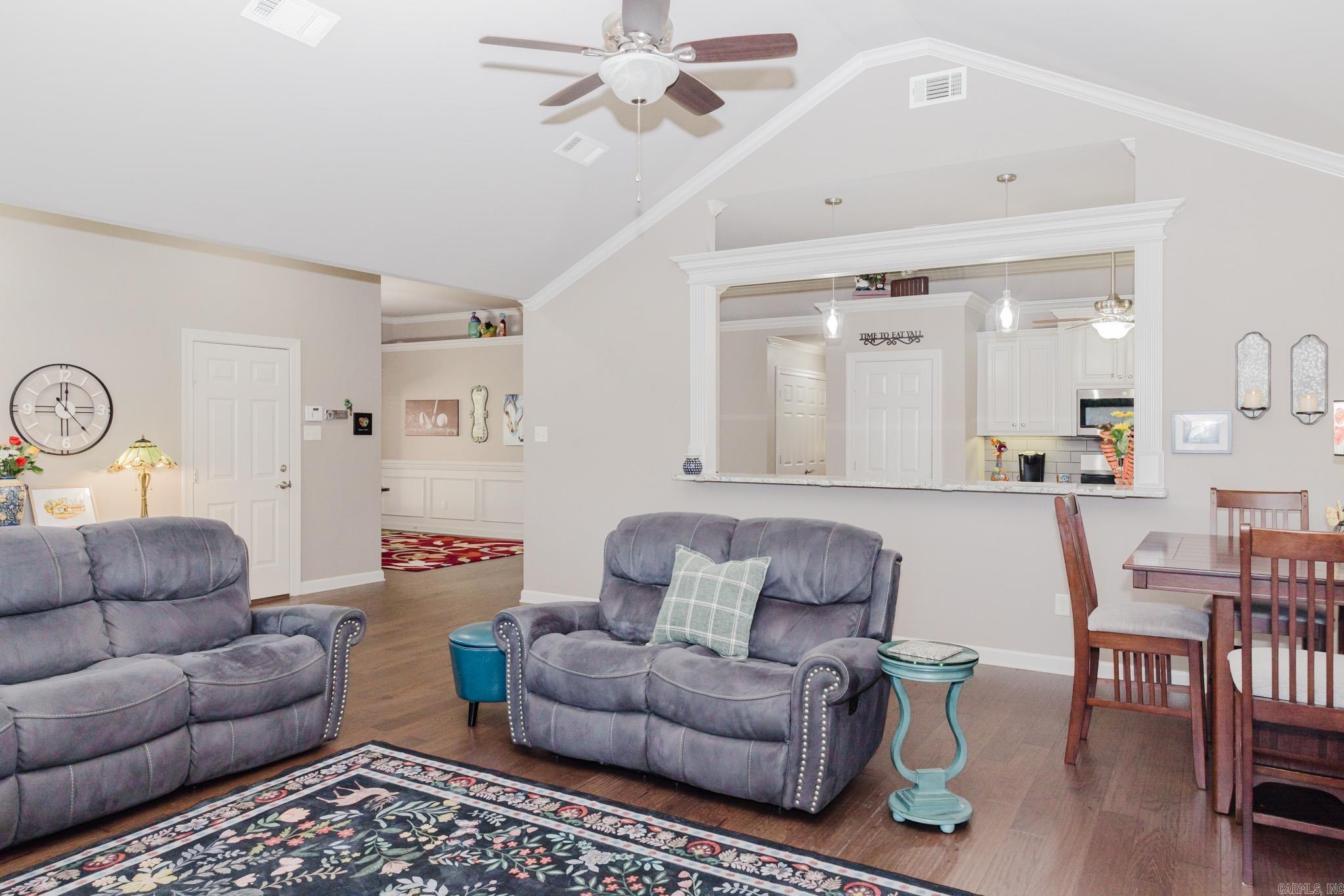 102 Majestic  Maumelle, AR