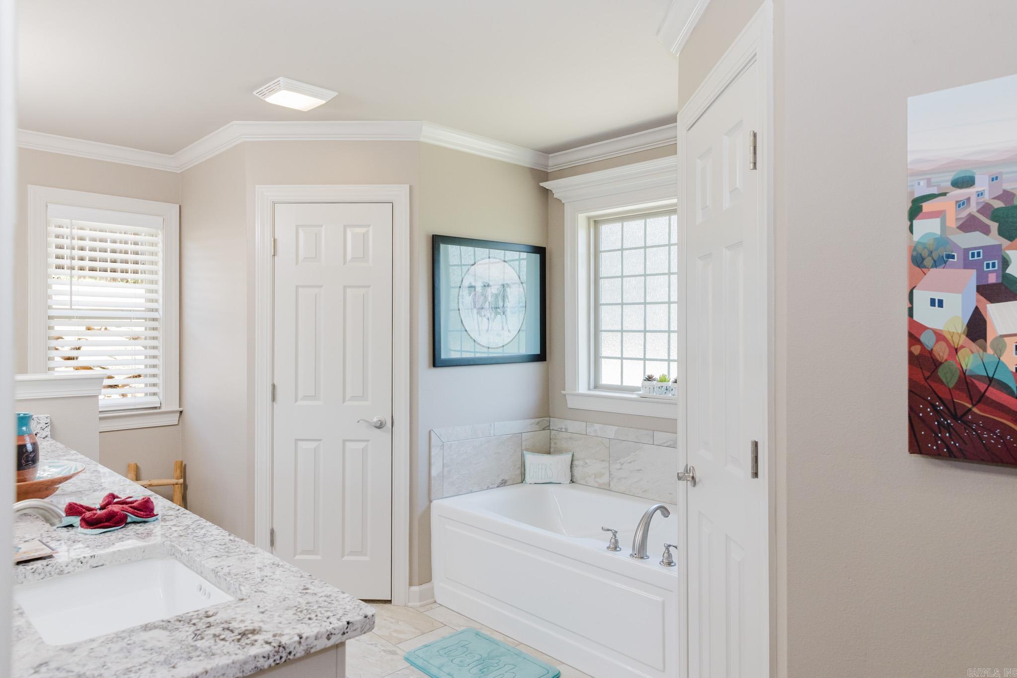 102 Majestic  Maumelle, AR