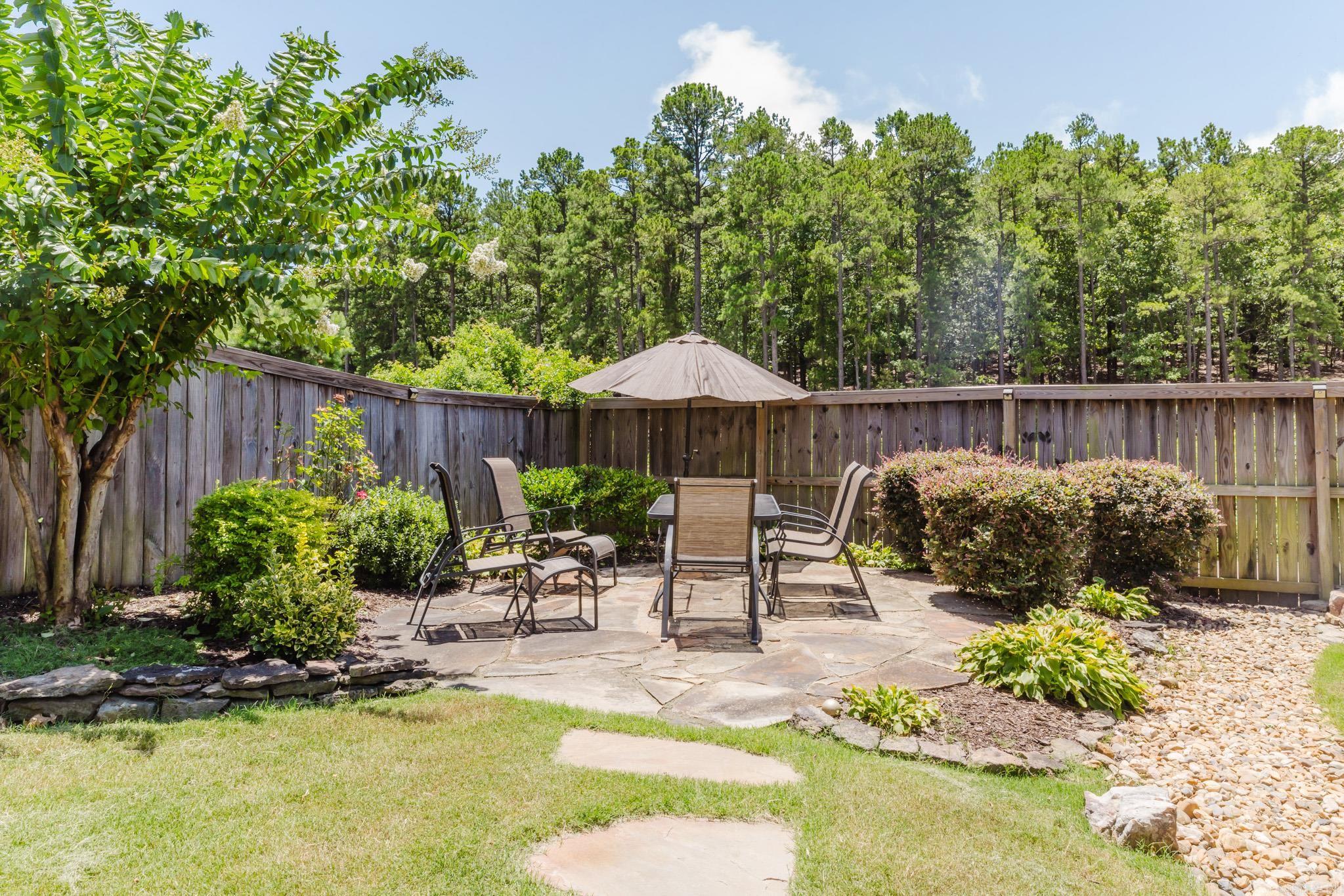 102 Majestic  Maumelle, AR