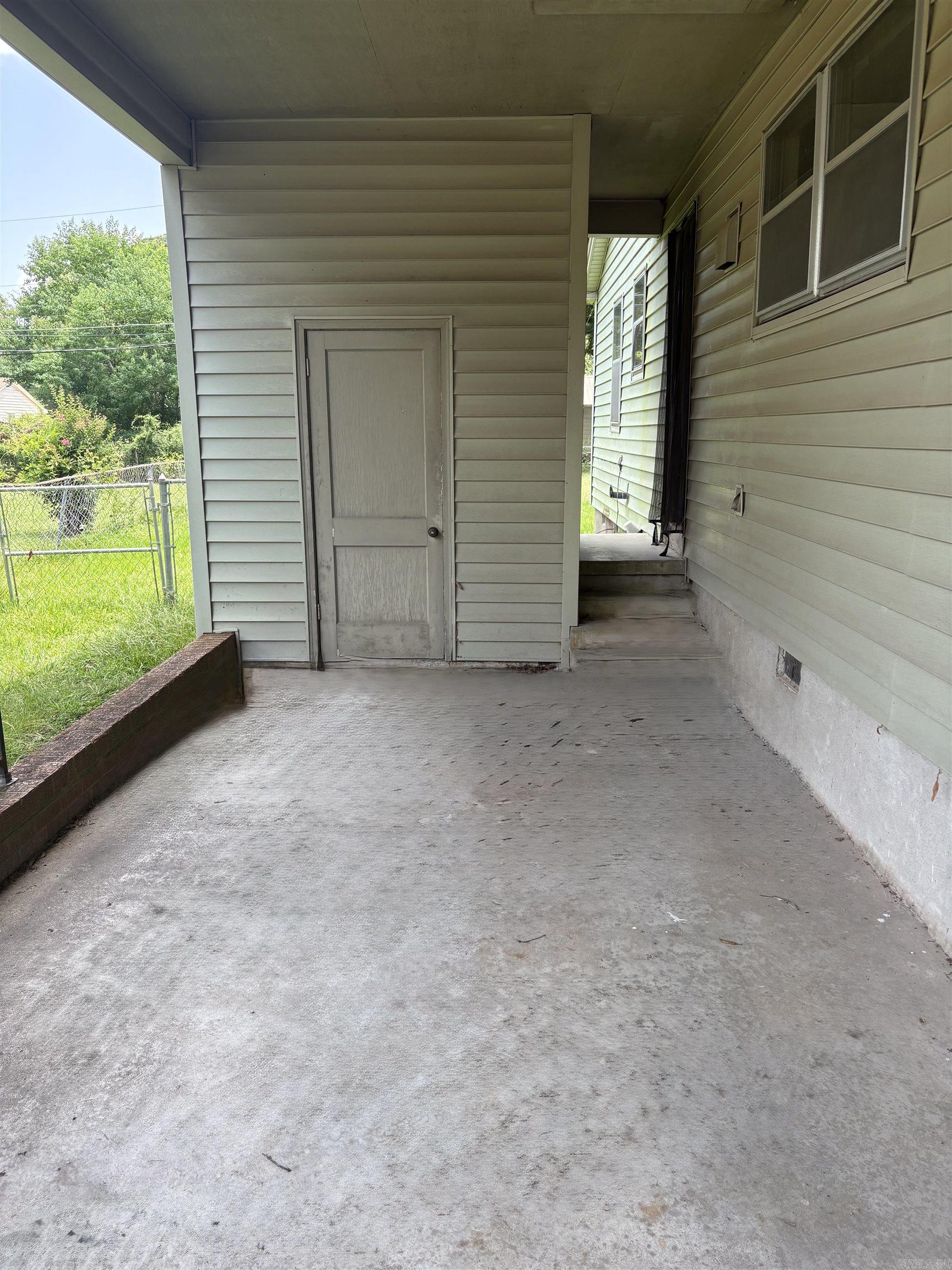 17 N Haley  Pine Bluff, AR