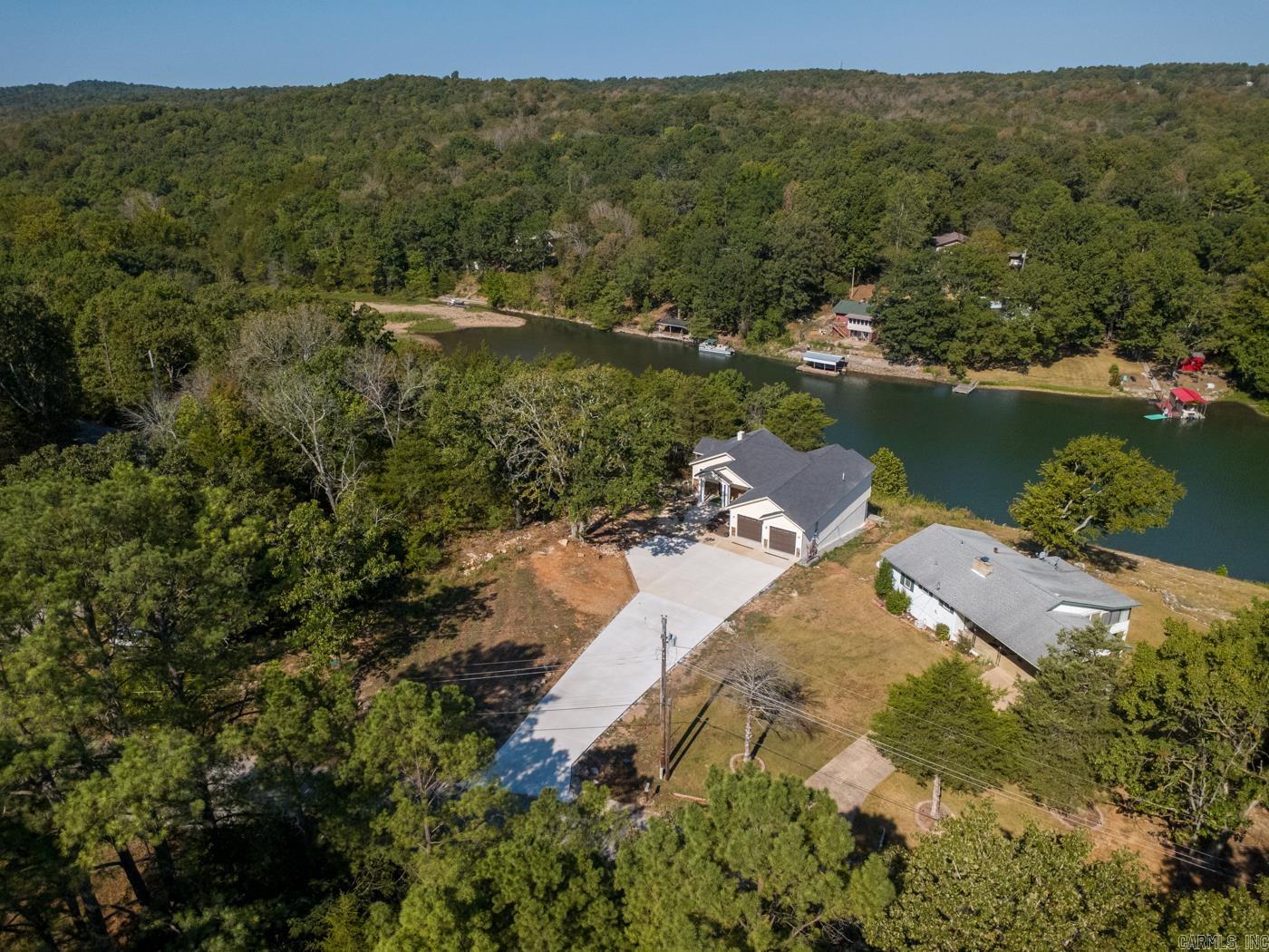 89 Wyandotte  Cherokee Village, AR