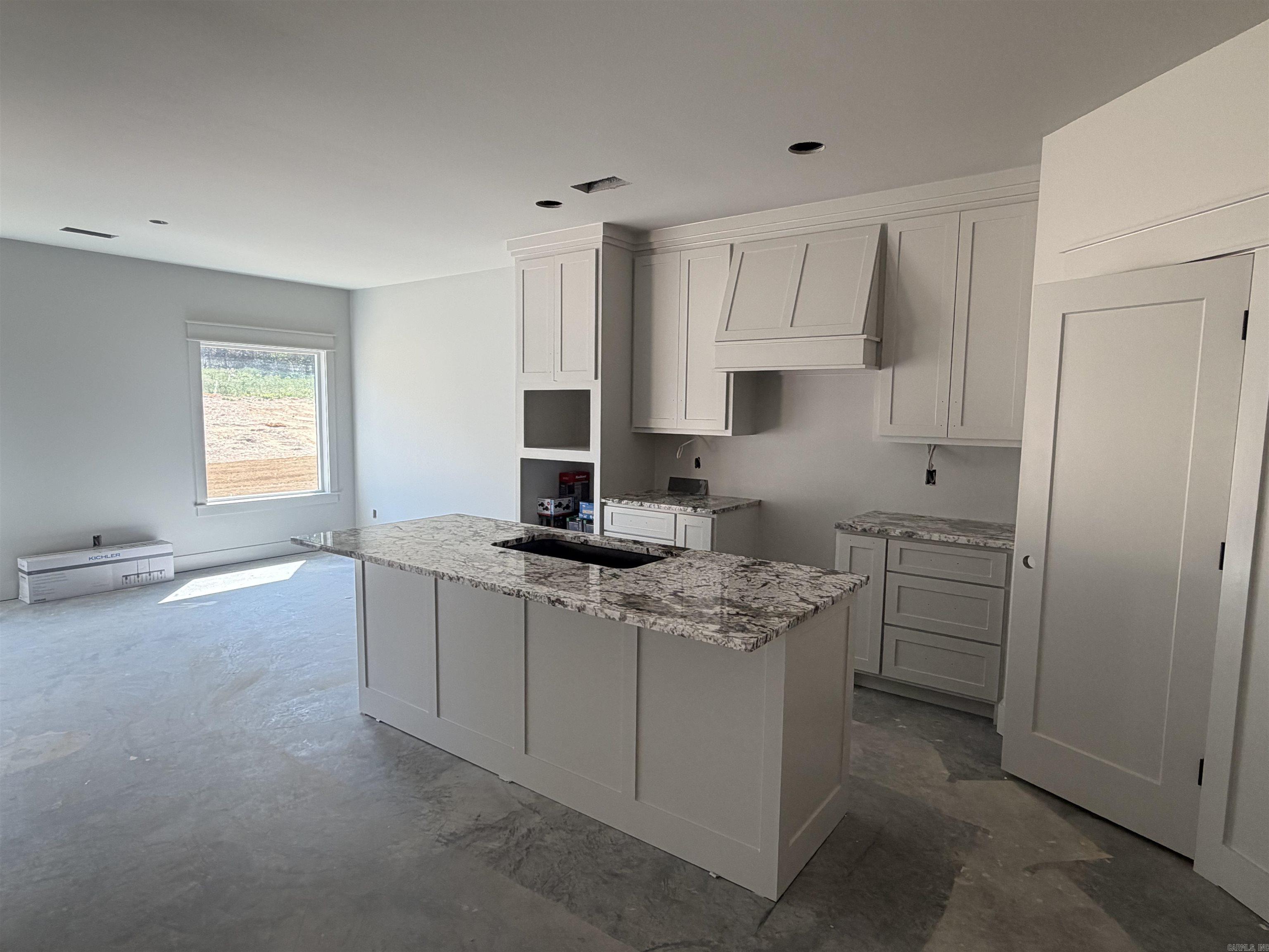 1136 Duke Drive — photo 4