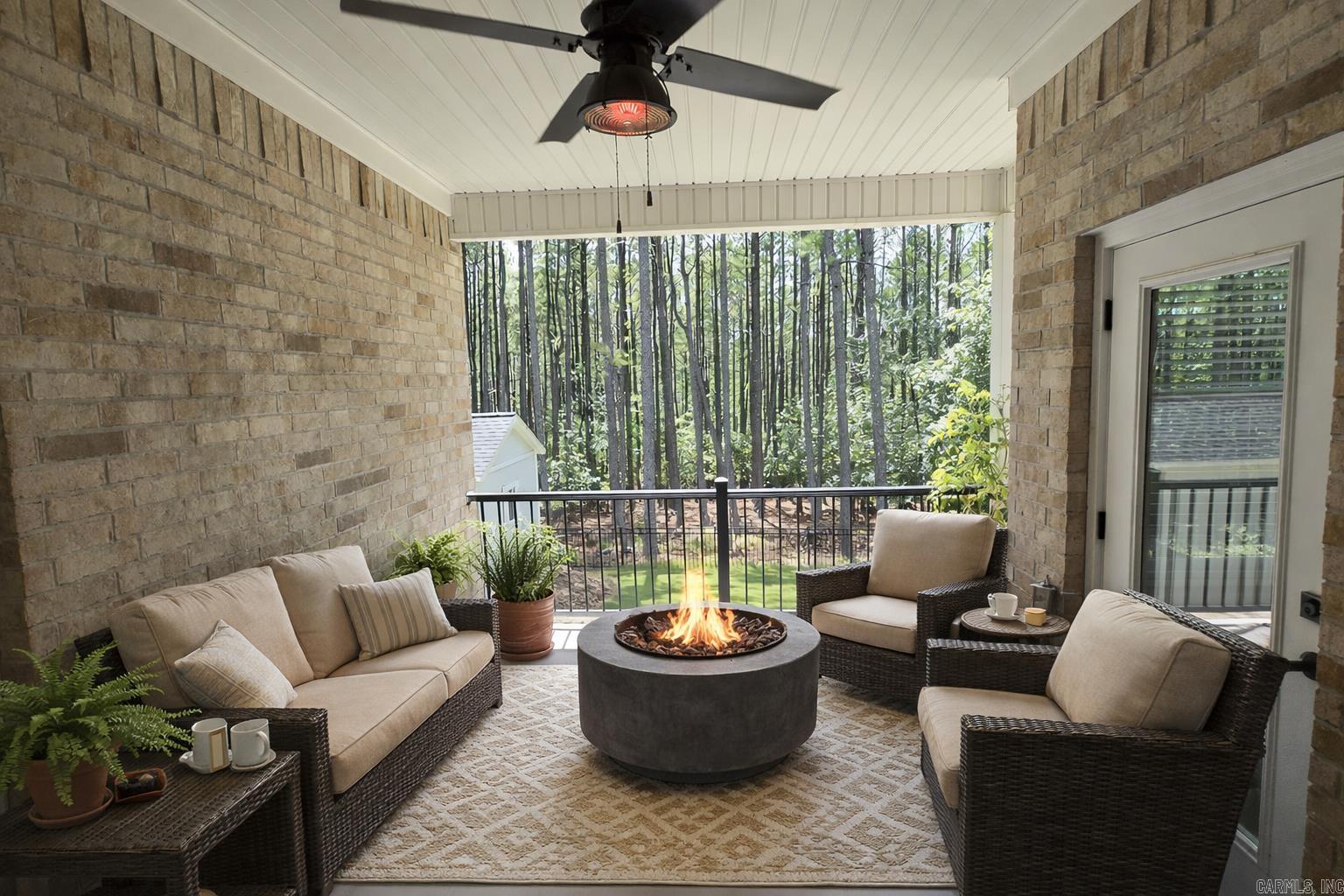 17 Vigoroso Lane  Hot Springs Village, AR