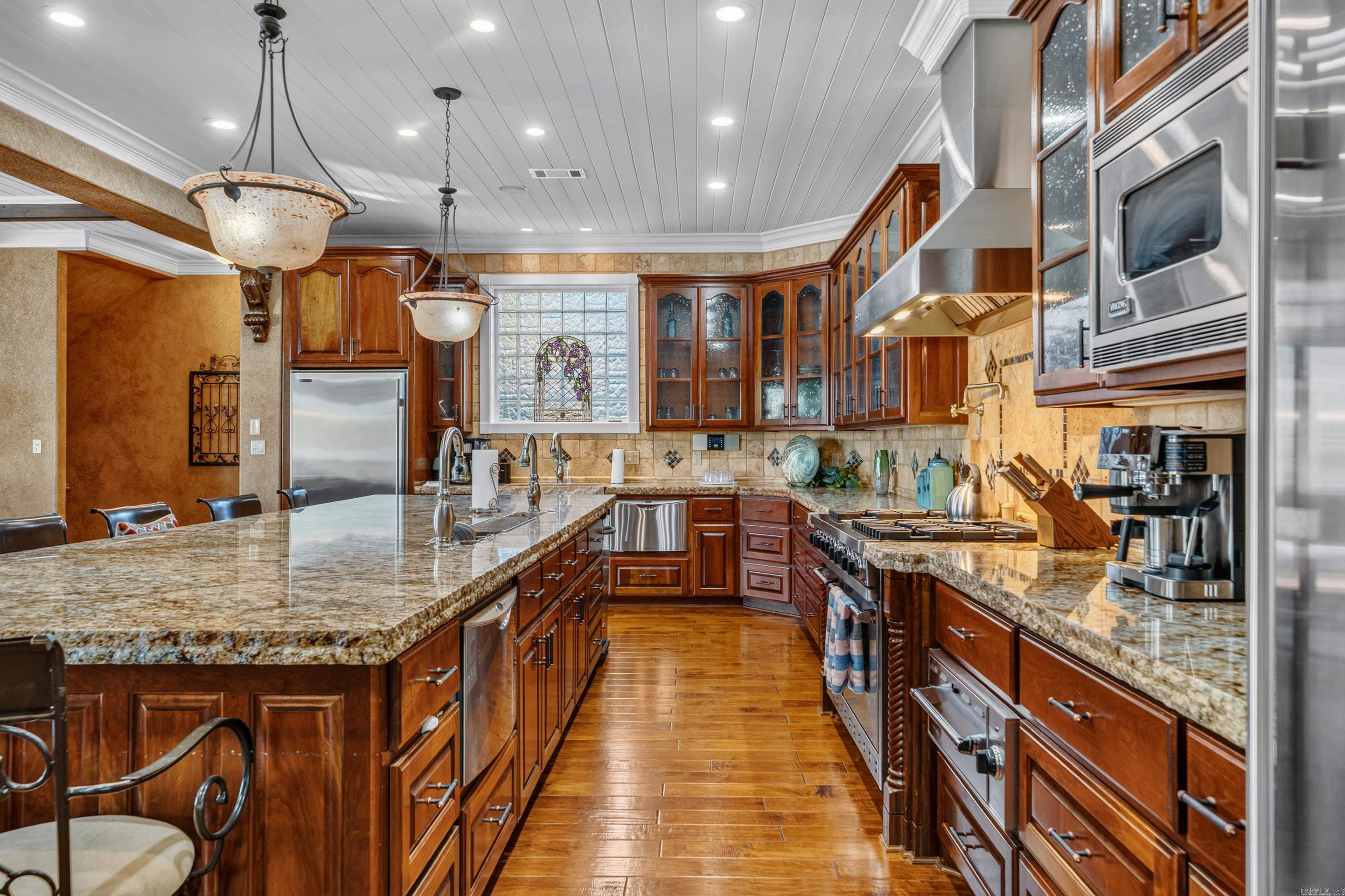 331 Paradise  Hot Springs, AR