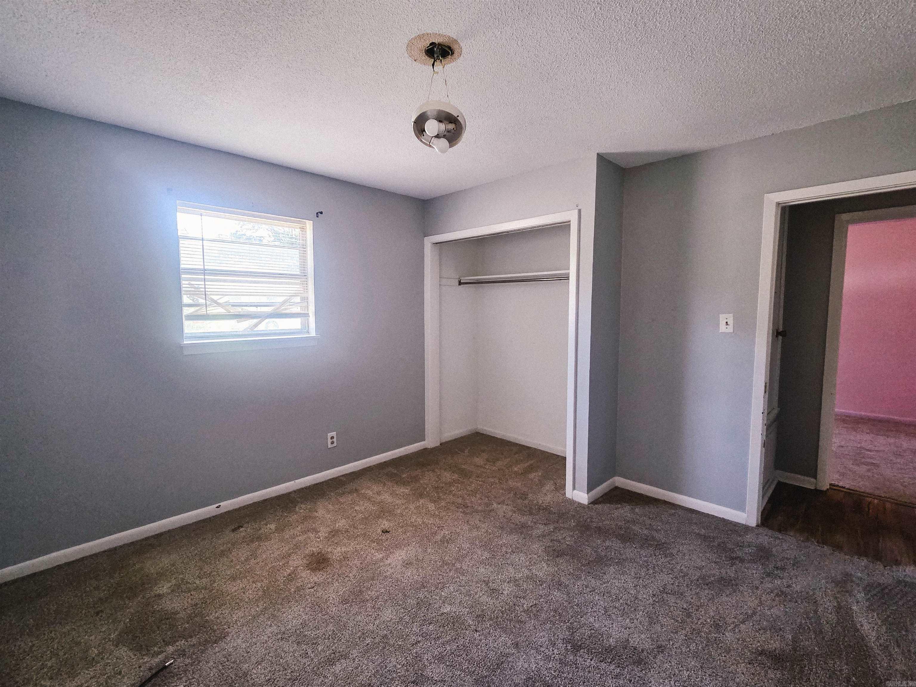 1202 S Wood St  Stuttgart, AR