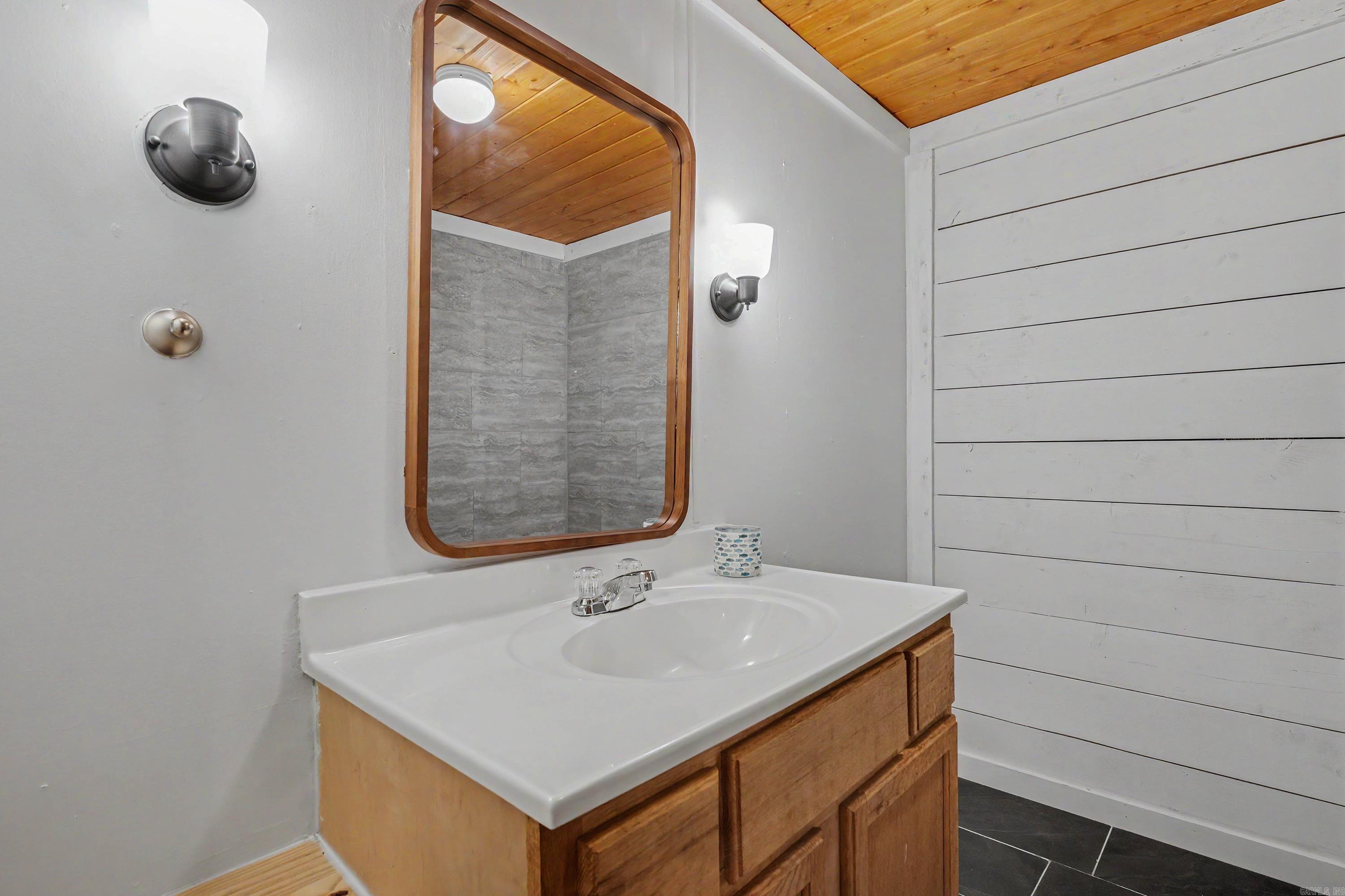 924 Cove Creek  Quitman, AR