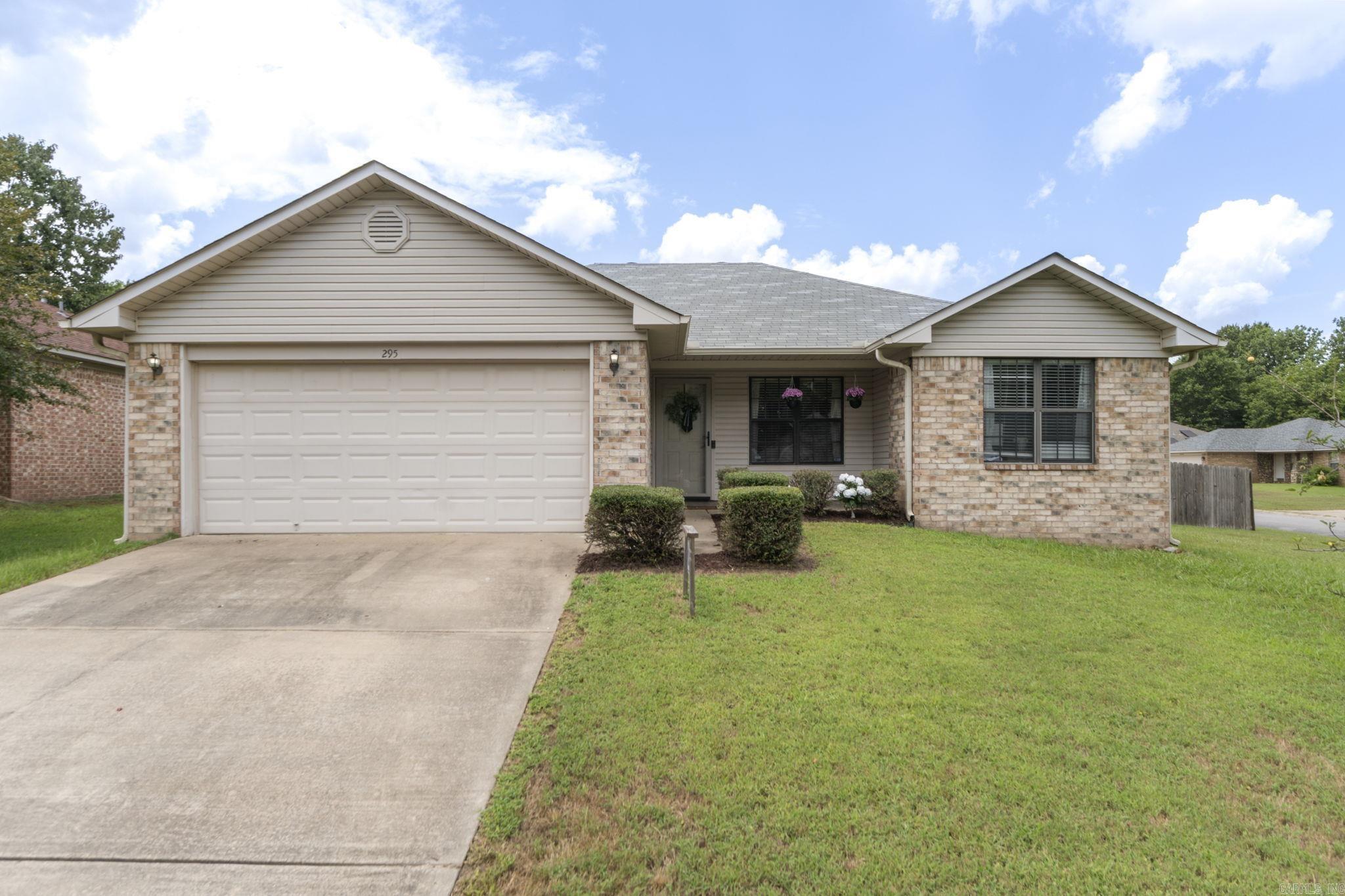 295 Niagra Falls Conway, AR 72032