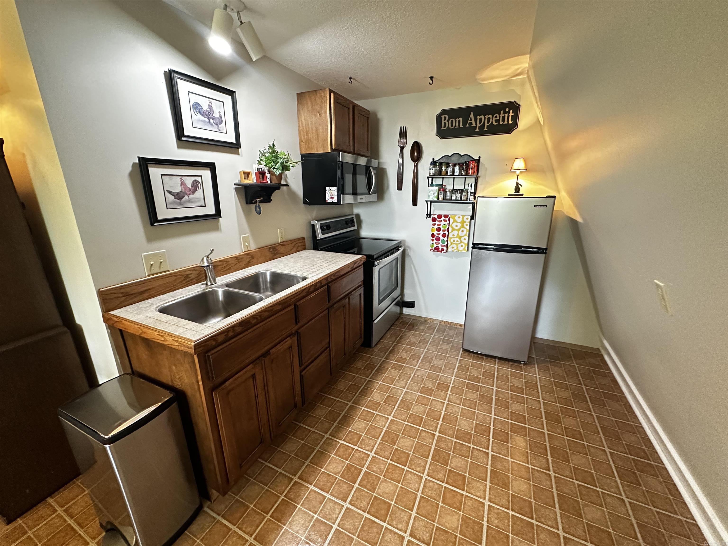 299 Buck Pond  Mountain View, AR