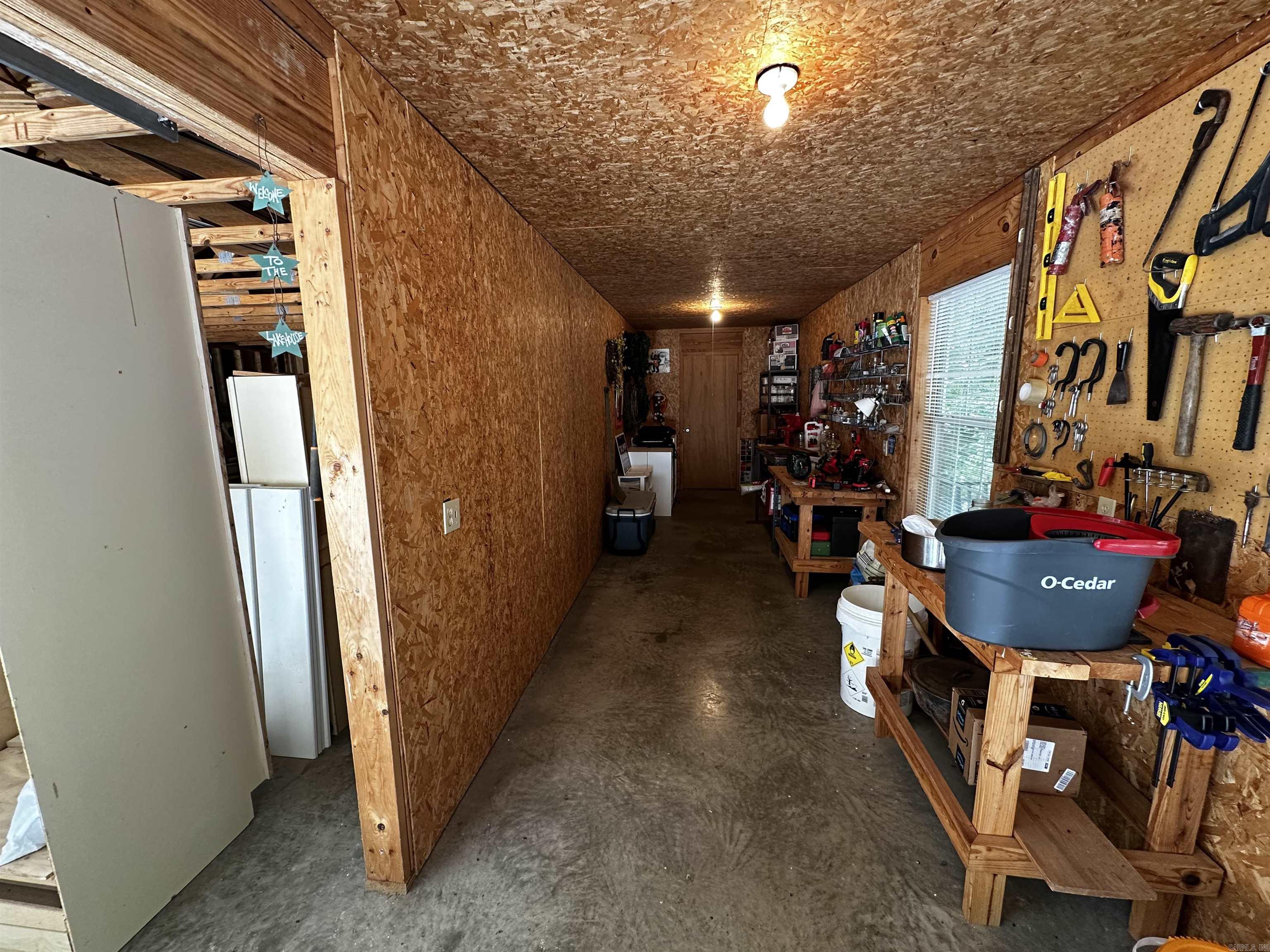 299 Buck Pond  Mountain View, AR