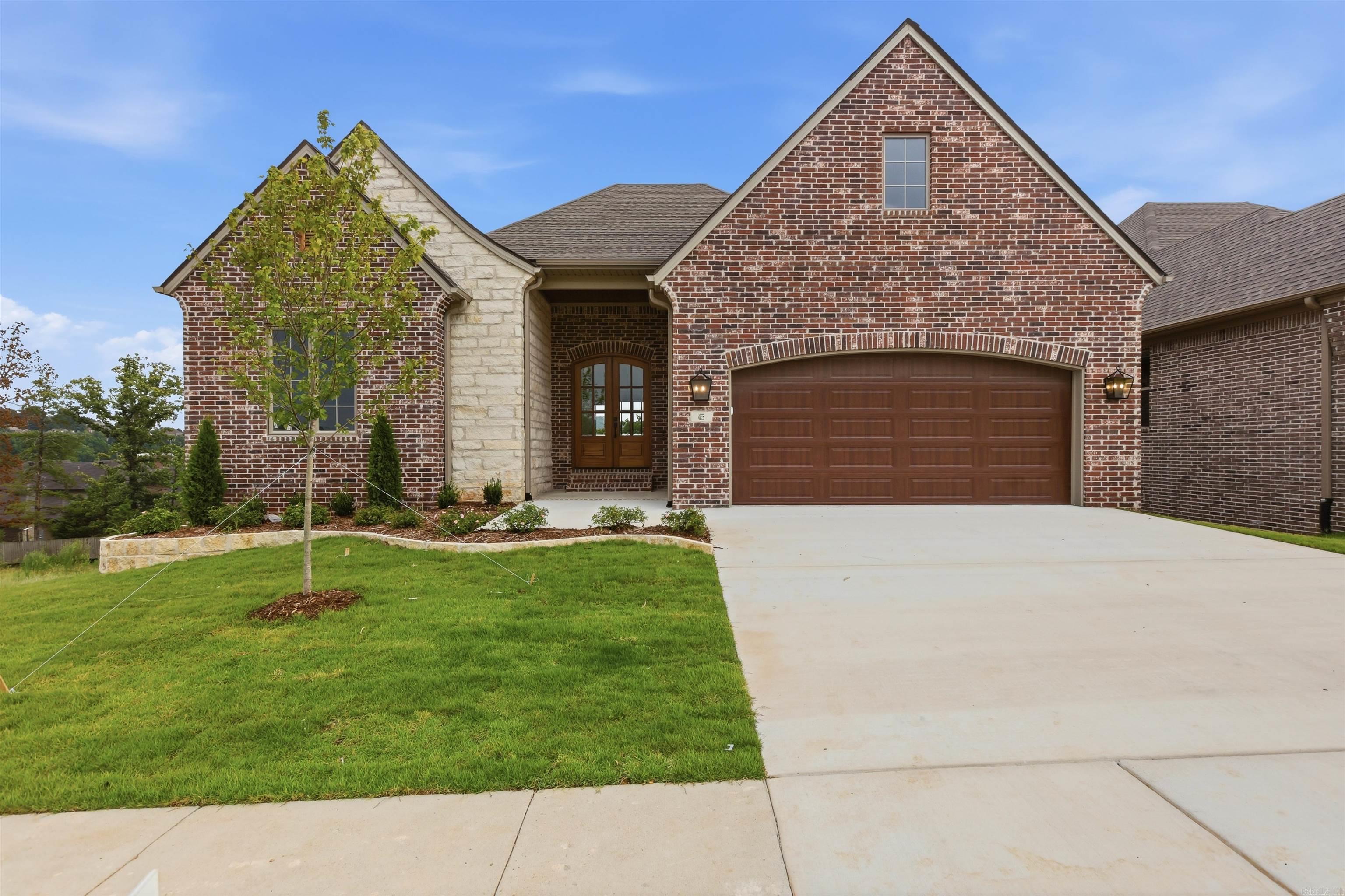 45 Mountain Brook  Little Rock, AR