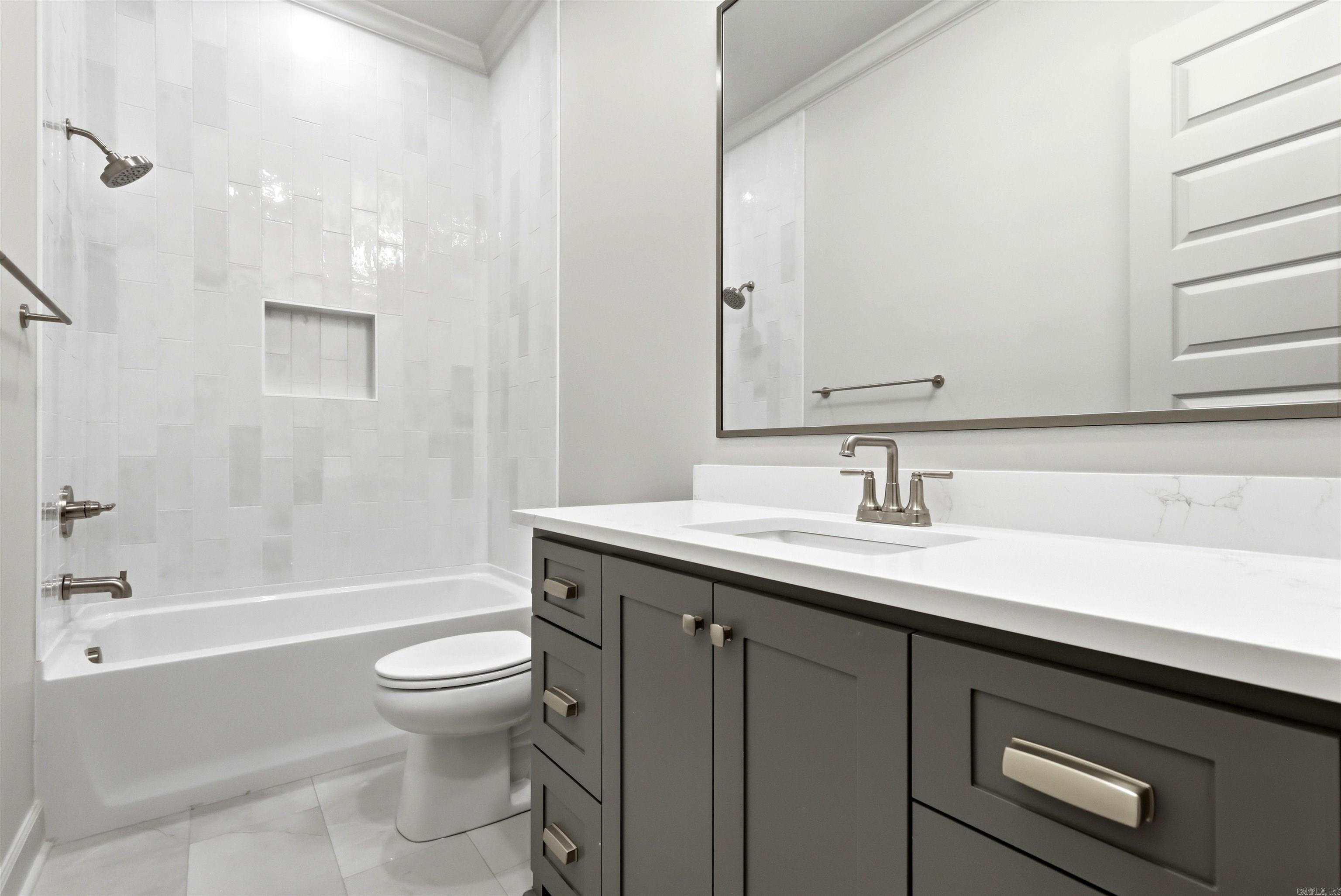 45 Mountain Brook  Little Rock, AR