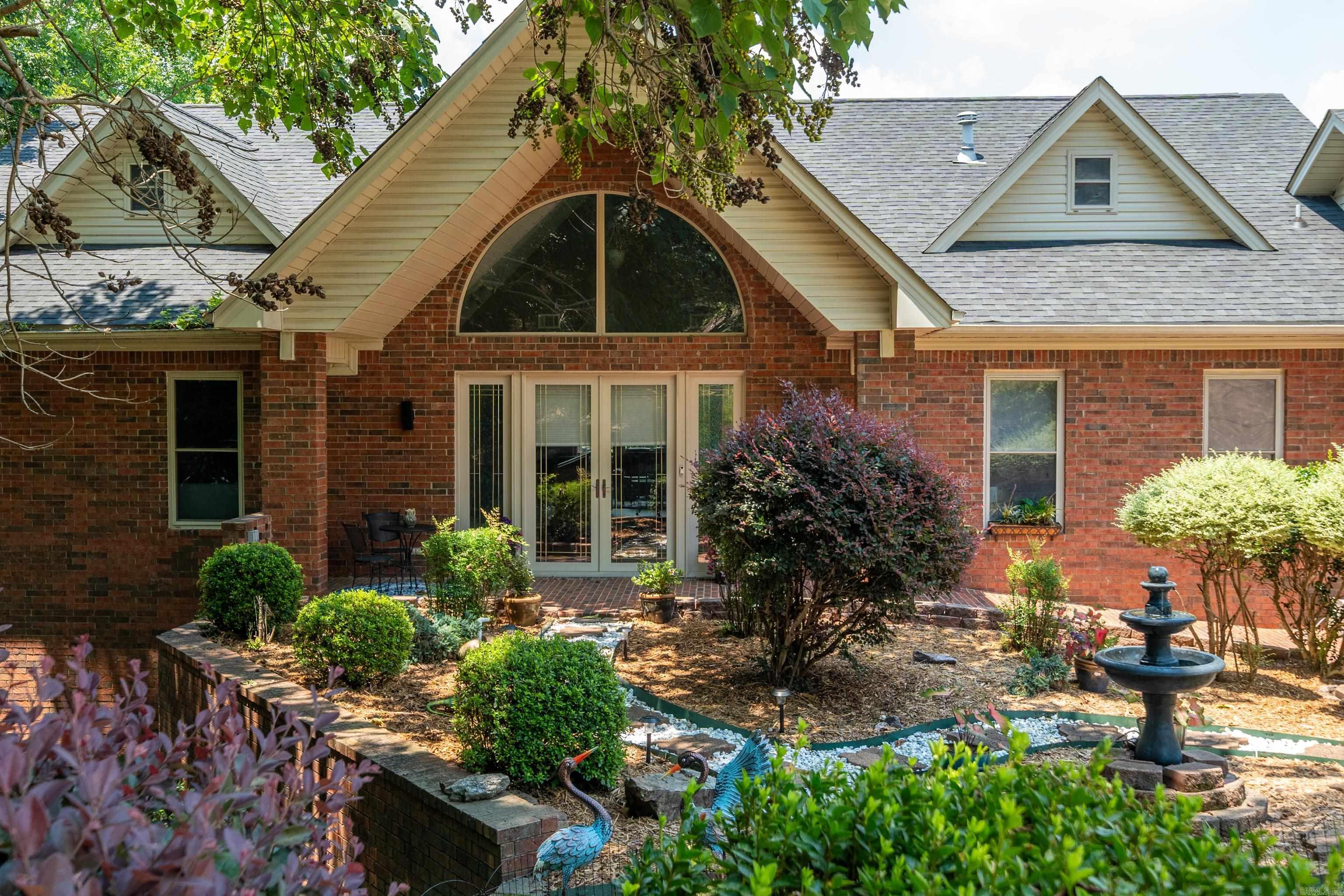 139 Waterfront  Hot Springs, AR