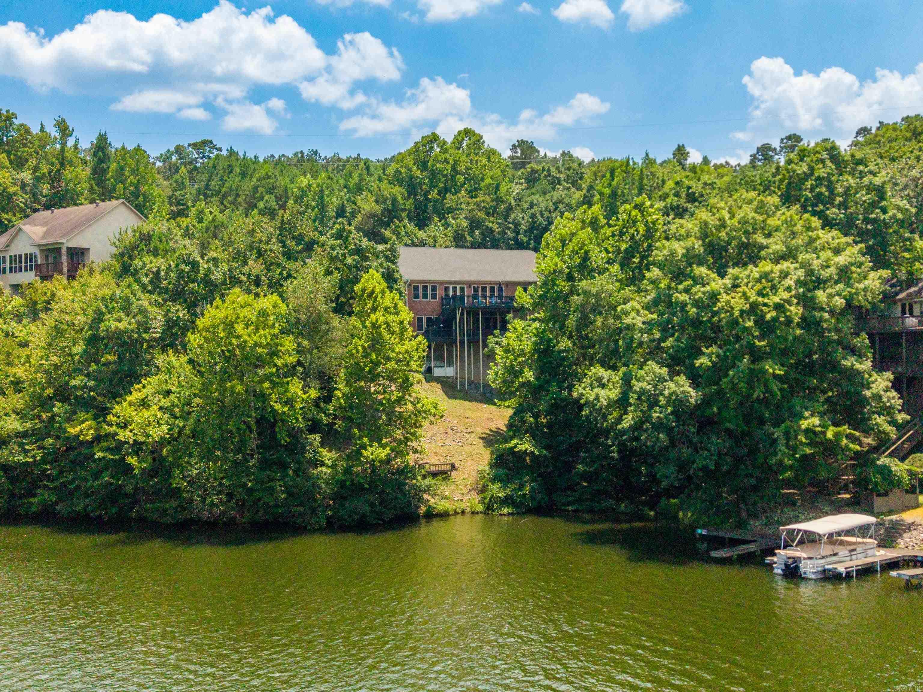 139 Waterfront  Hot Springs, AR