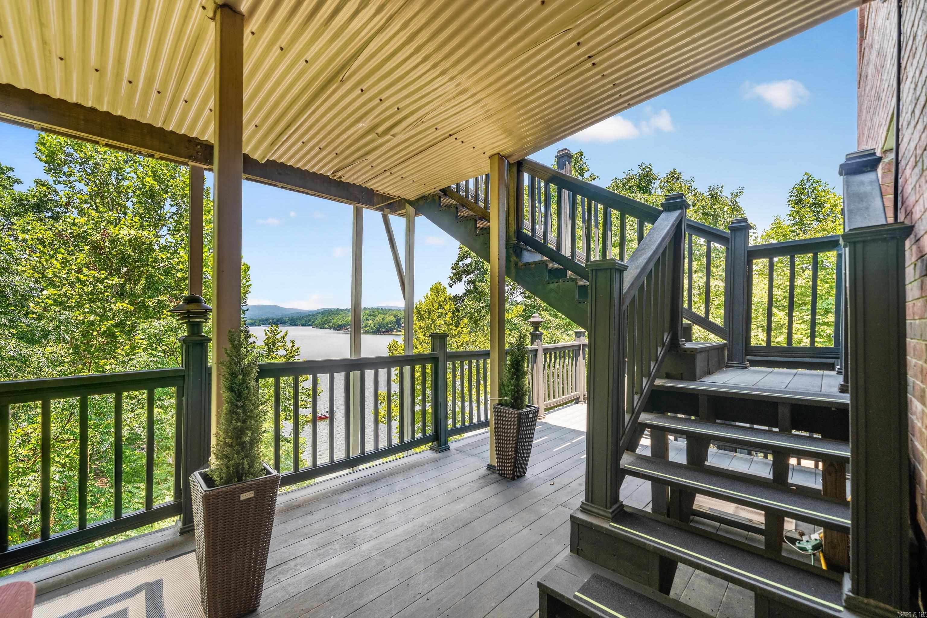 139 Waterfront  Hot Springs, AR