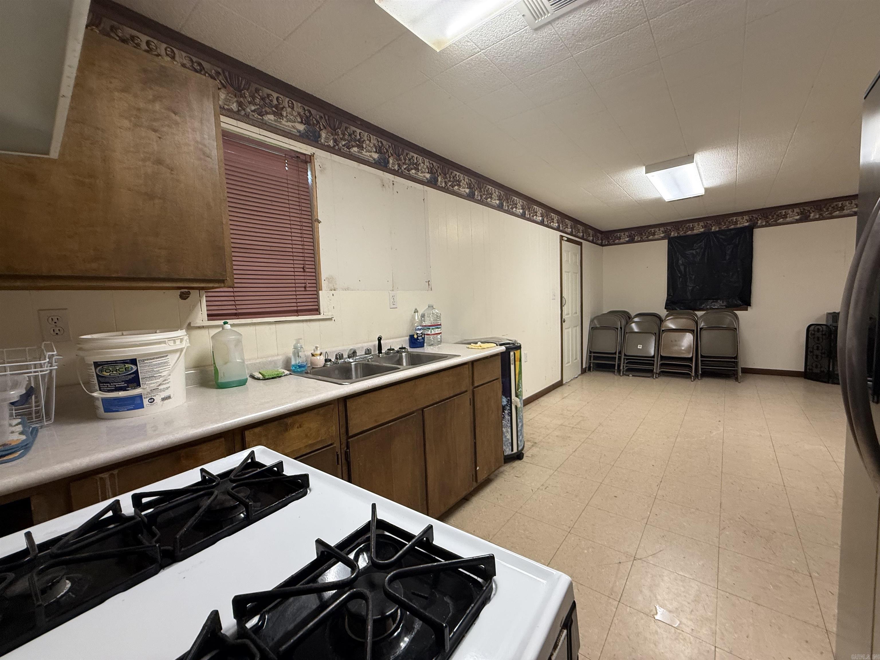 802 Main  Hughes, AR