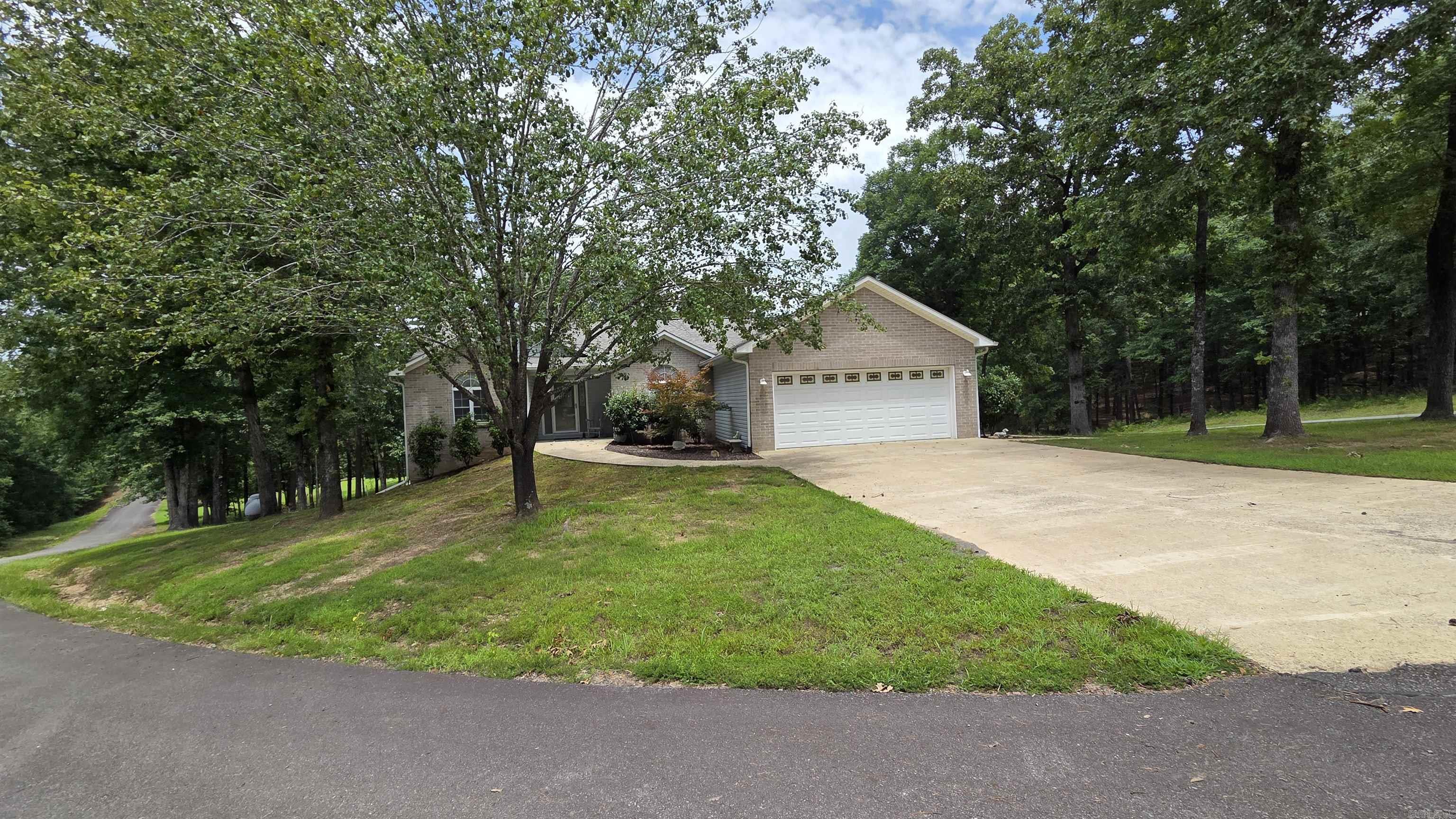 60 Red Fox  Greers Ferry, AR