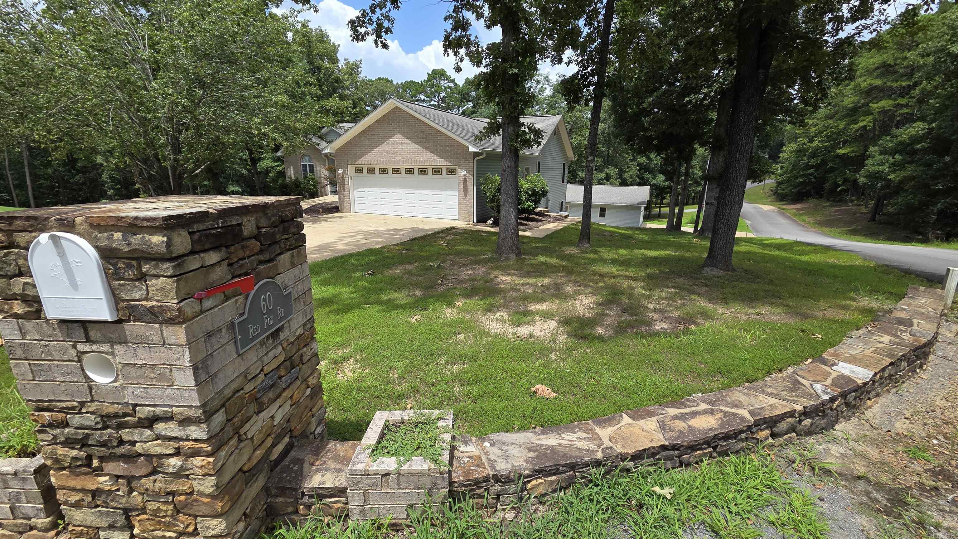 60 Red Fox  Greers Ferry, AR
