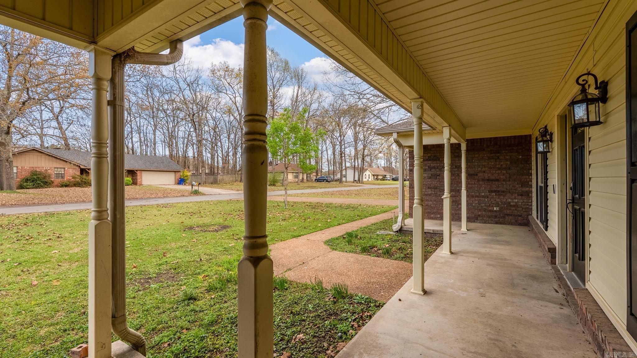 9 Burnett  Greenbrier, AR