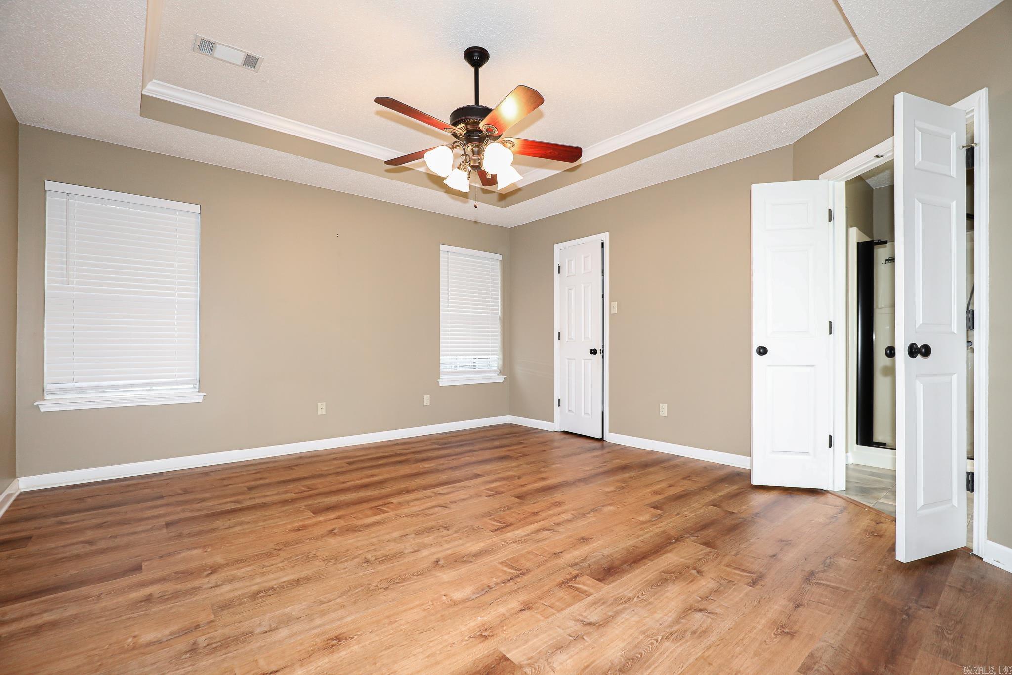 1816 DOVE DR  Benton, AR