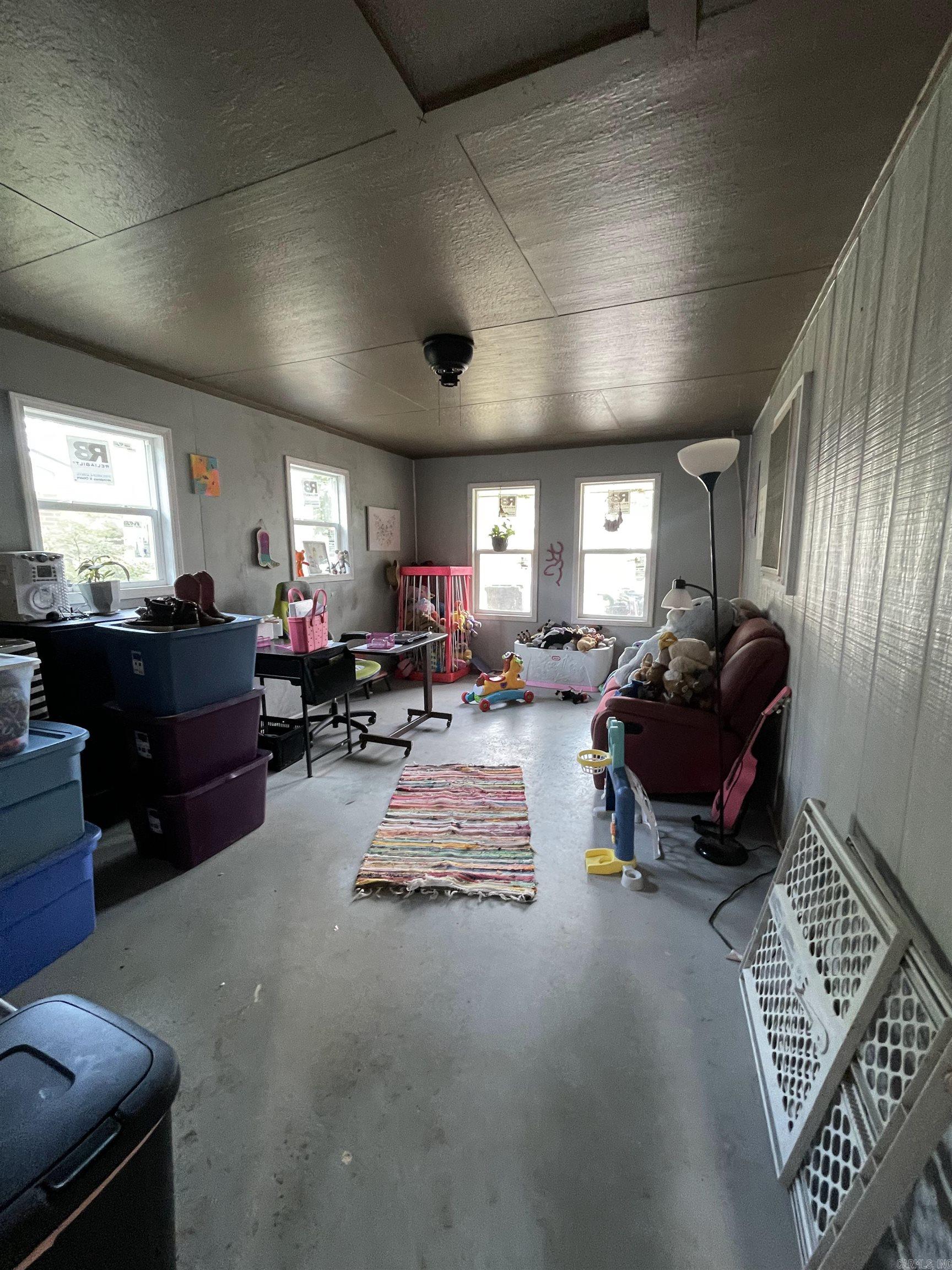 505 Blake Drive  Mena, AR
